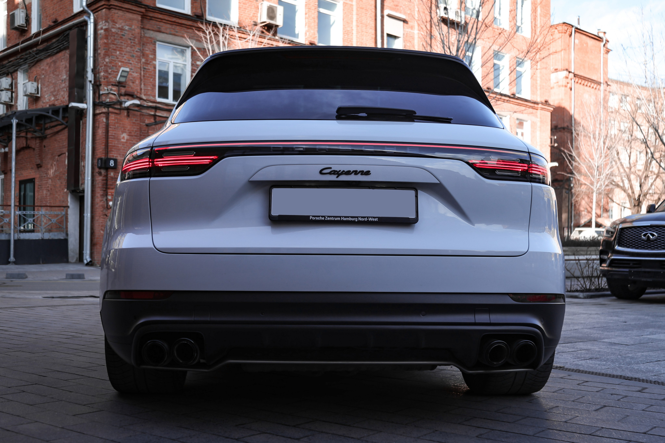 2020 Porsche Cayenne 3.0 AT. Mixturecaptures