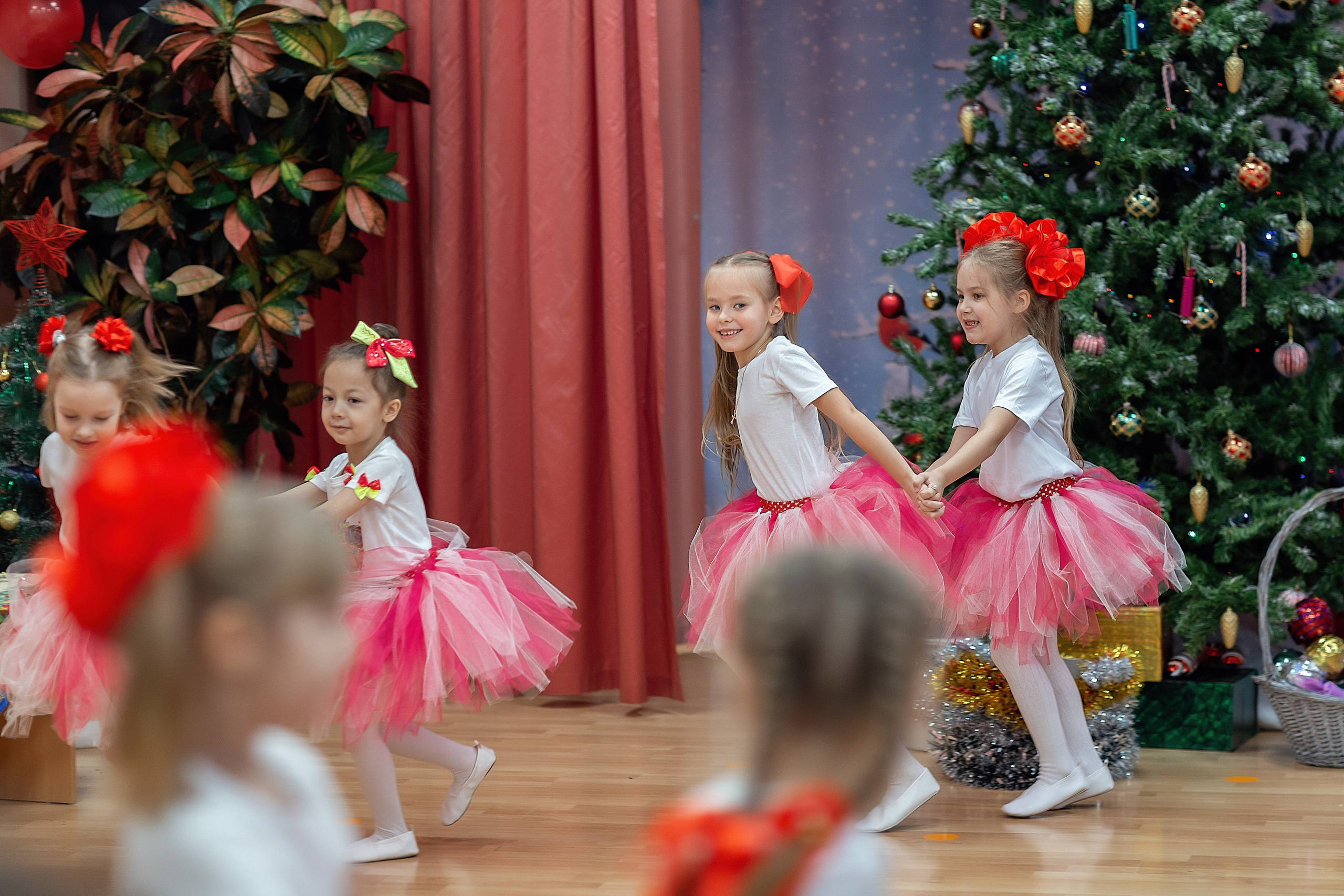 Утренник_"Карамельная фабрика» 2024. Семейный фотограф в Санкт-Петербурге