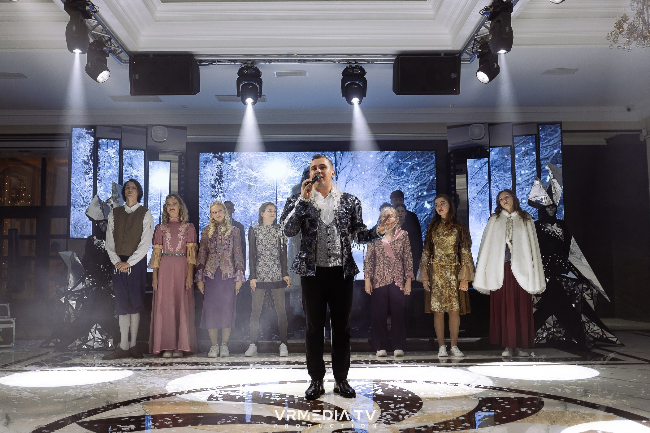 Новогодний вечер в ресторане «Лазурный Берег»