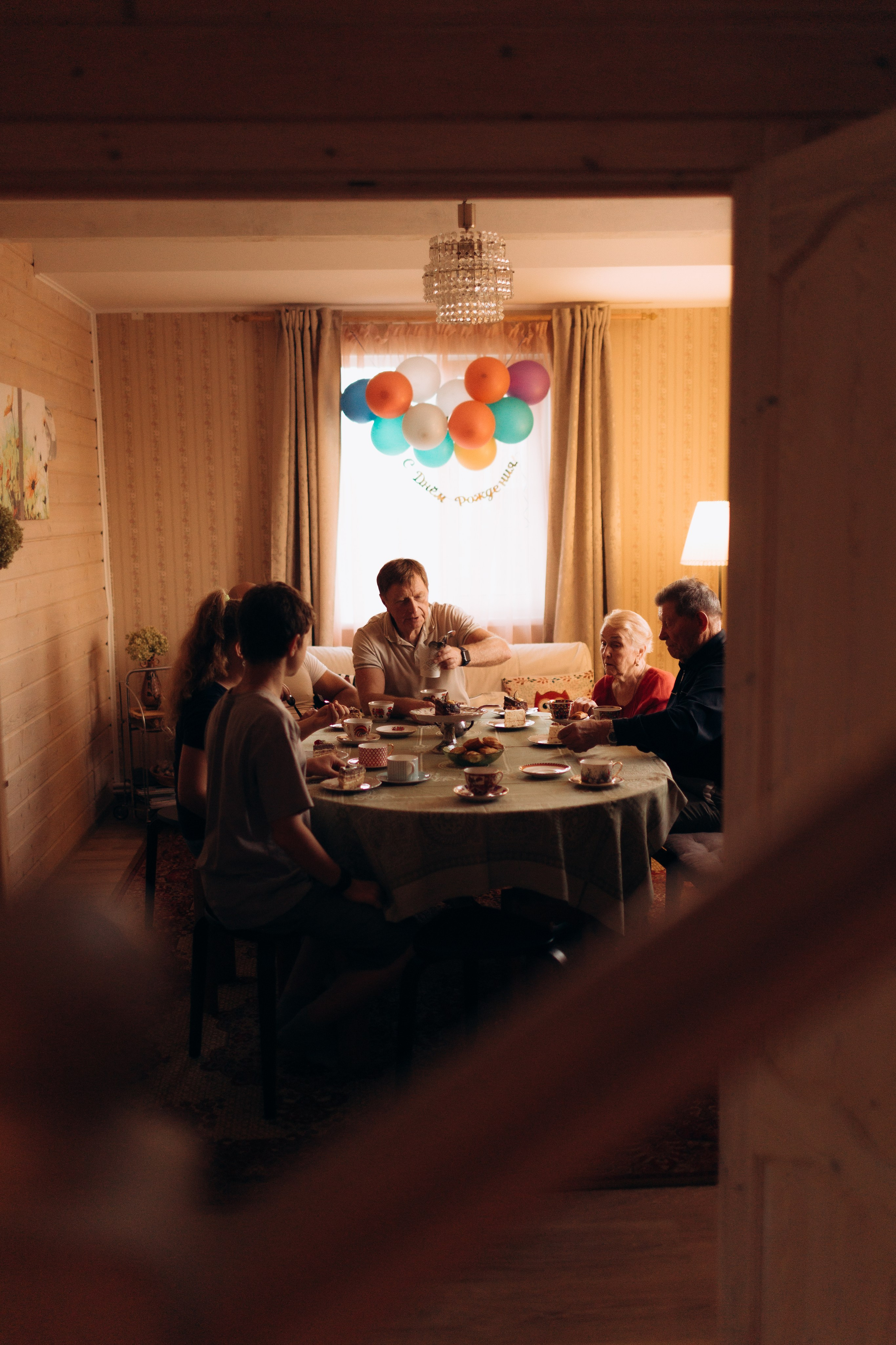 Семейная фотосессия с бабушками и дедушками. Семейный фотограф в Санкт-Петербурге — Лена Тимина