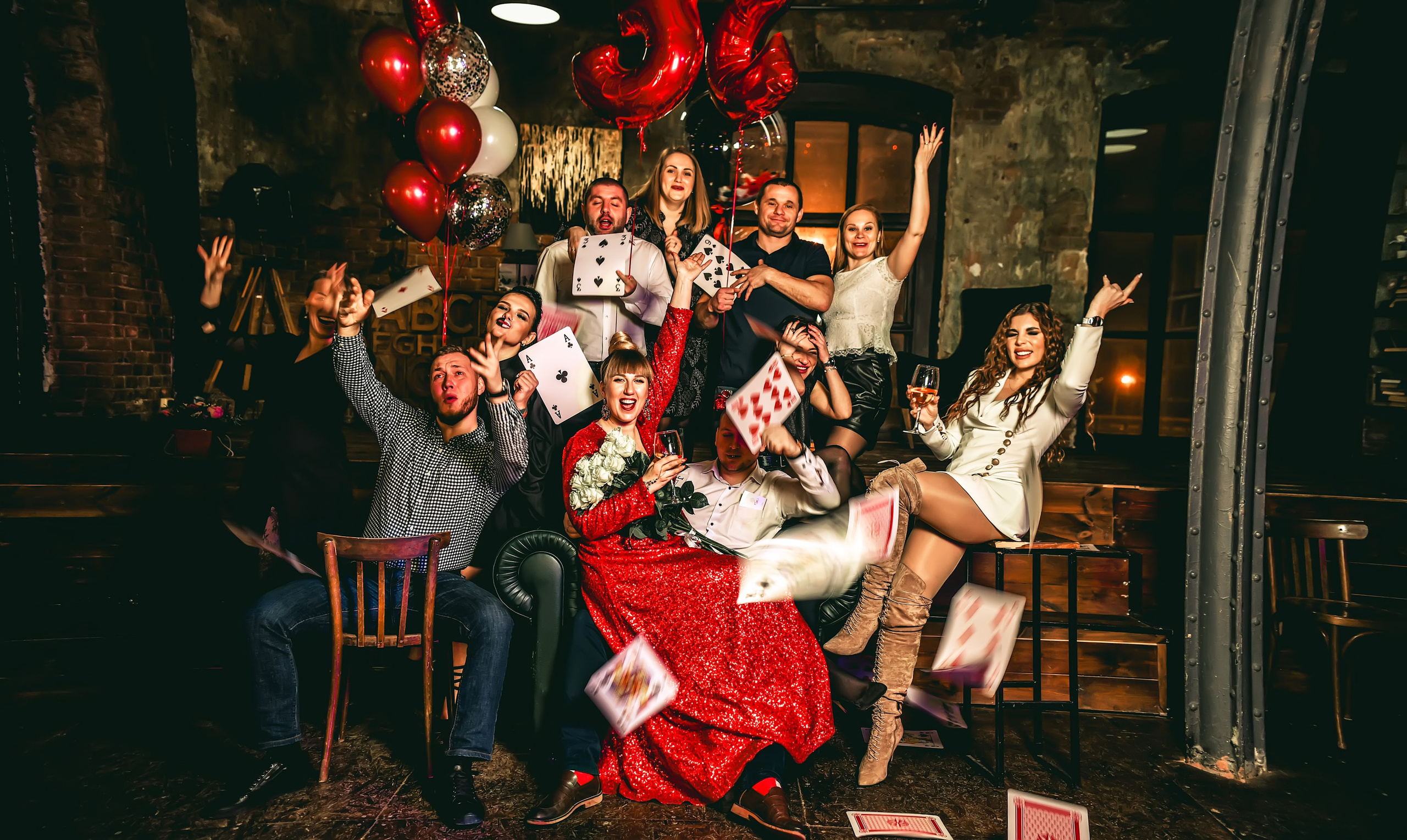 Тематическая вечеринка на юбилей 35 лет. Свадебный, семейный, детский, контент фотограф в Омске Максим Ильин