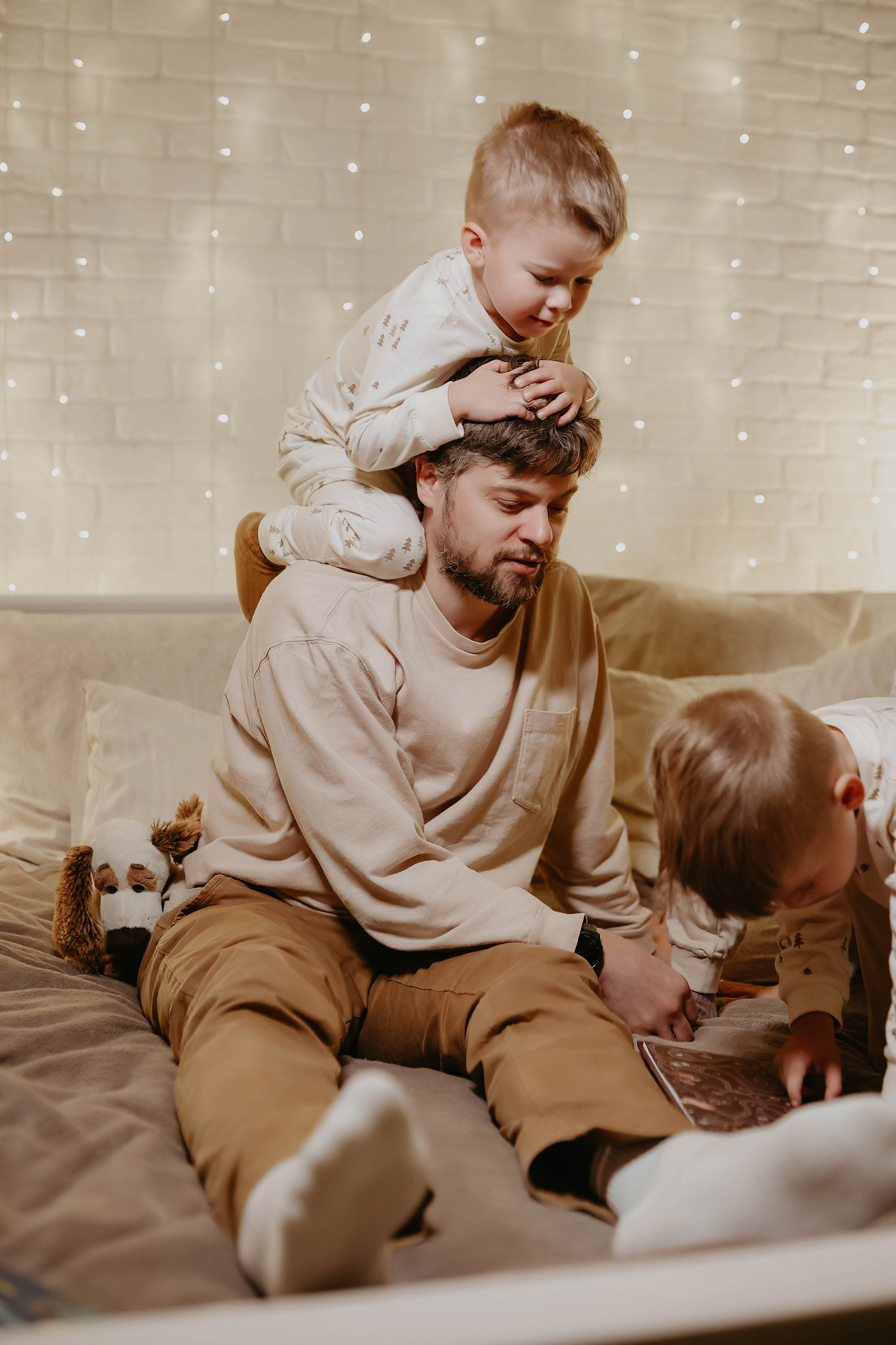 Новогодняя. Саша+Андрей+дети. Photographer in Moscow & everywhere in the World Alena Vyalova