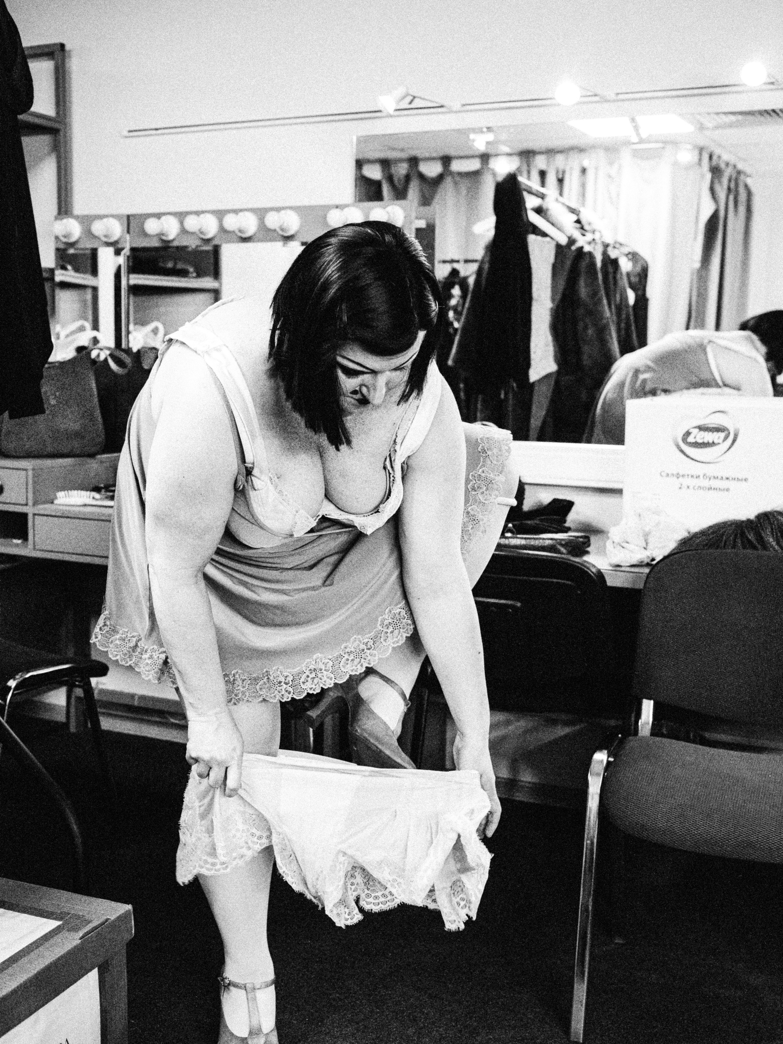 Theatre backstages. Portrait and backstage photographer Nina Crane