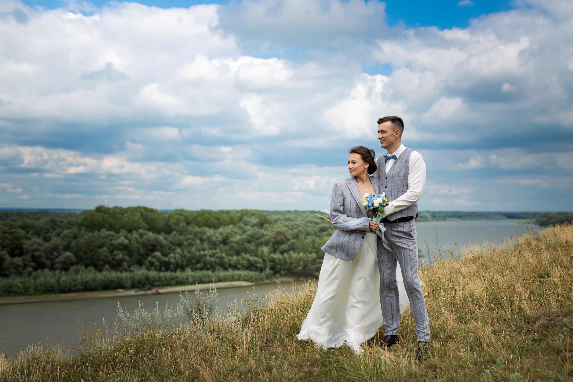 Свадебный фотограф Барнаул. Свадебный репортажный и фуд фотограф в Барнауле Гайфулин Виталий