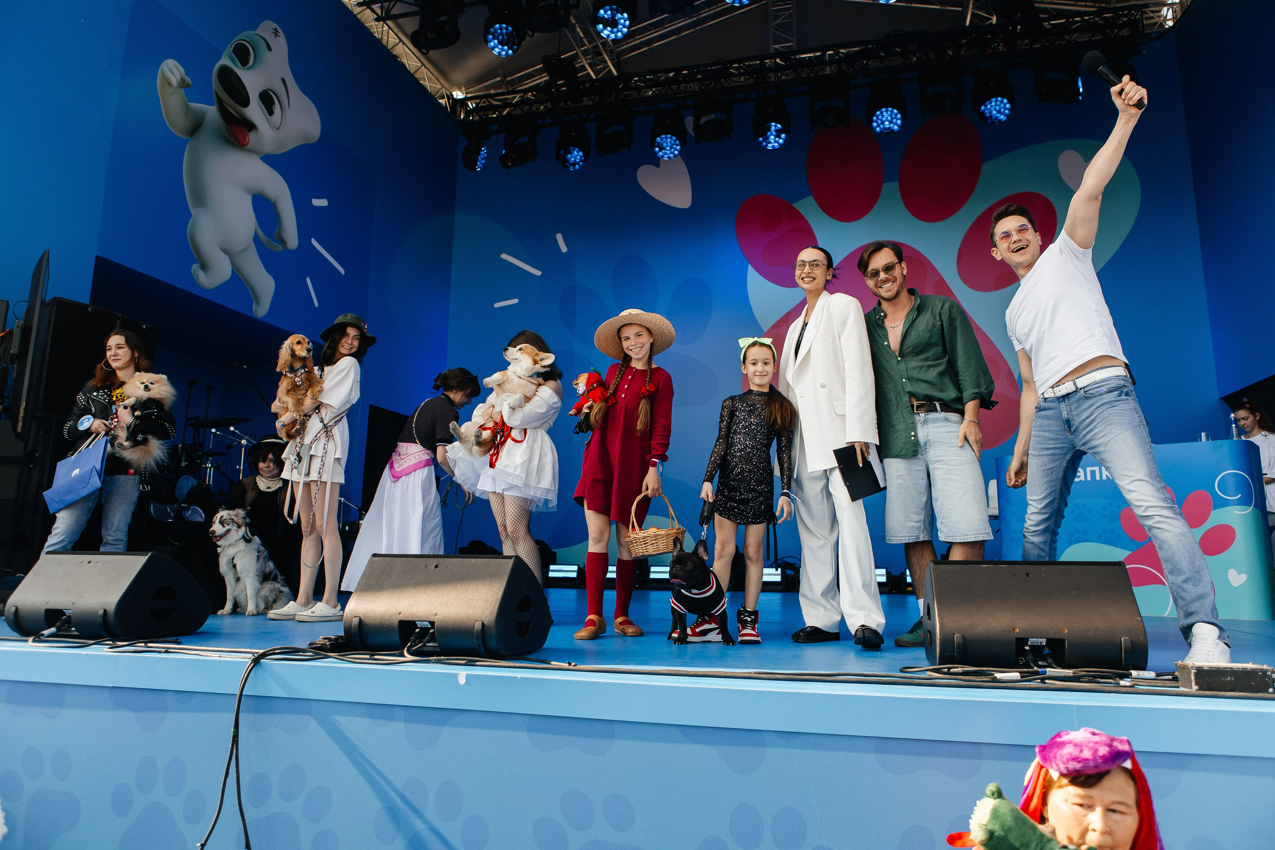 ФЕСТИВАЛЬ VK «ЛАПКИ» | 2025, МОСКВА. Five Media — репортажный фотограф Москва | Мск