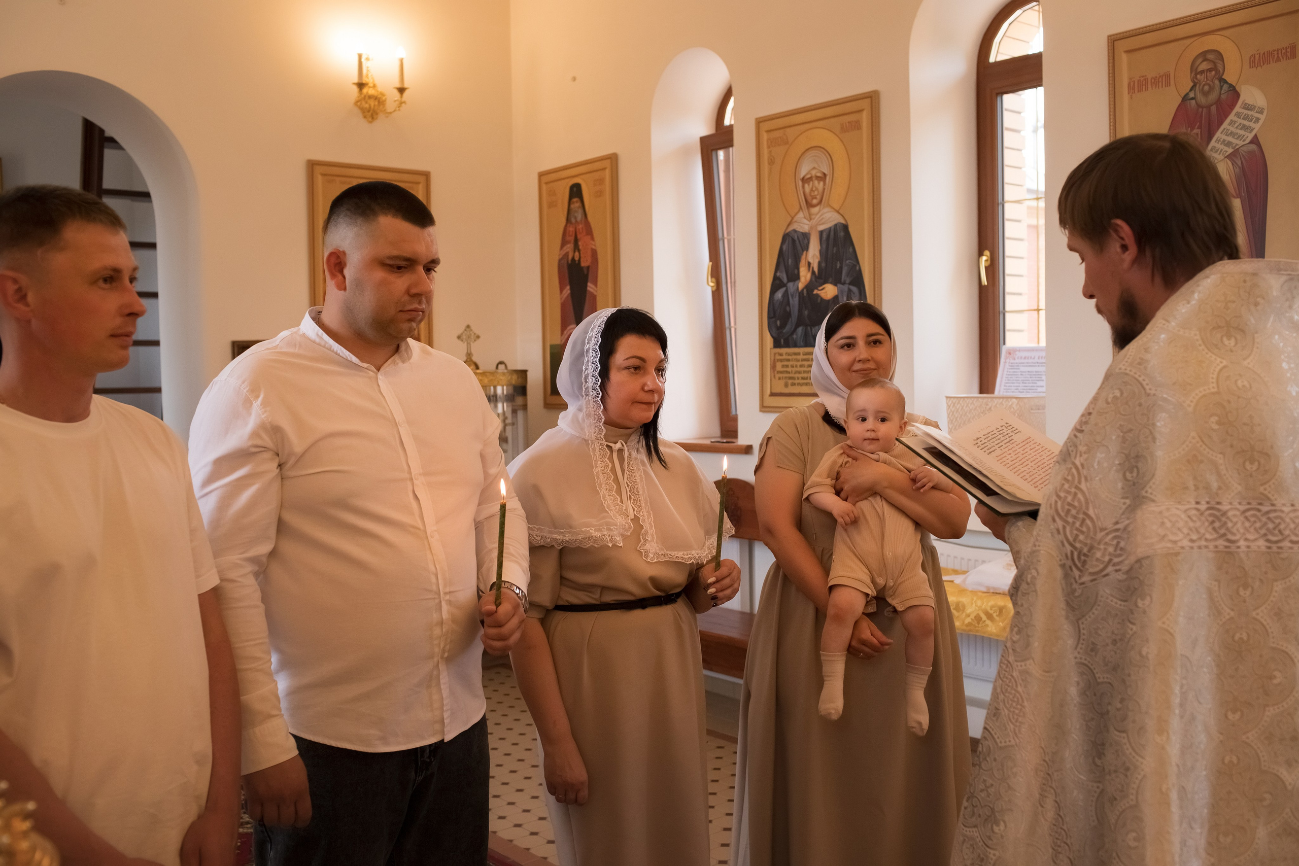 Таинство Крещения Мирона. Семейный и детский фотограф в Саратове Полина Коткина