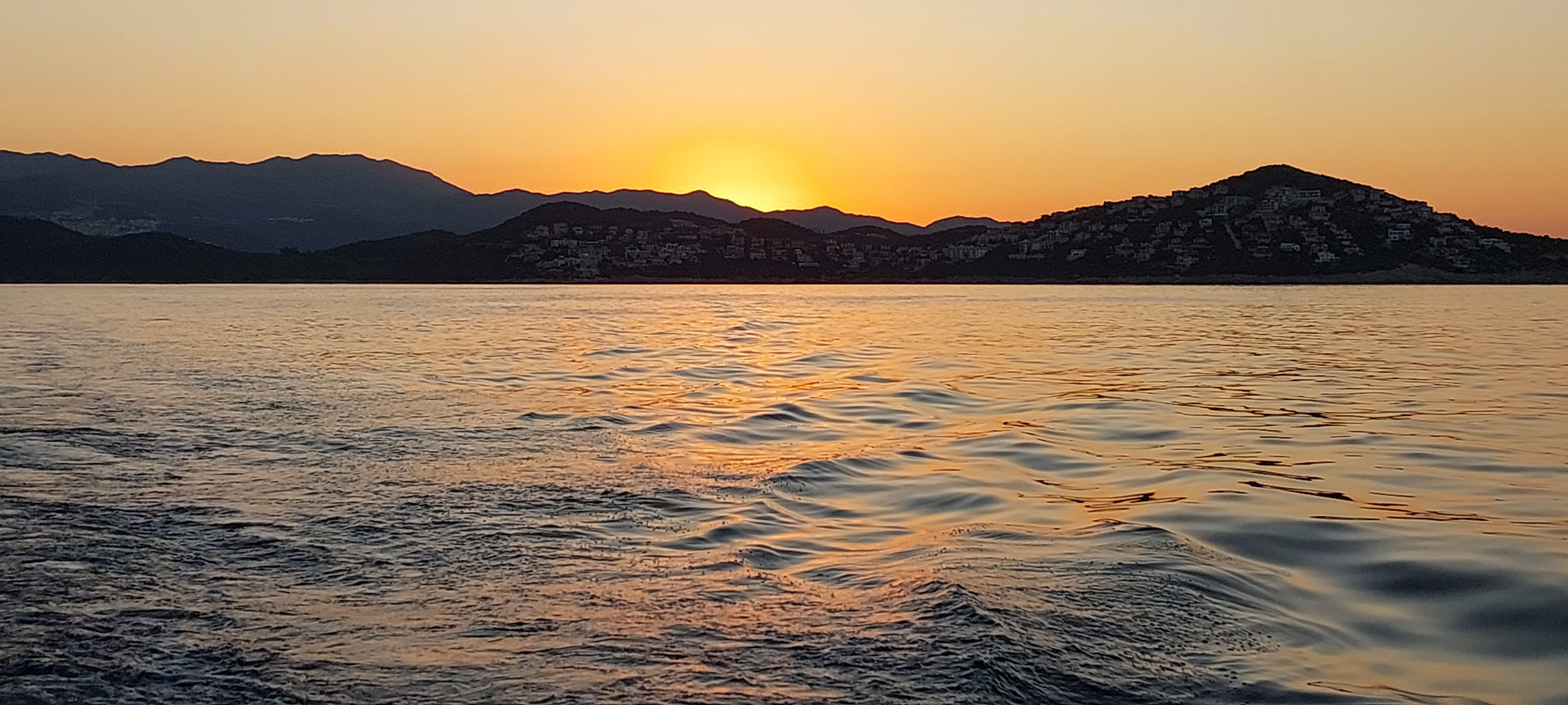 Яхтинг осень 2024. Профессиональная фотосъемка. Ростов-на-Дону