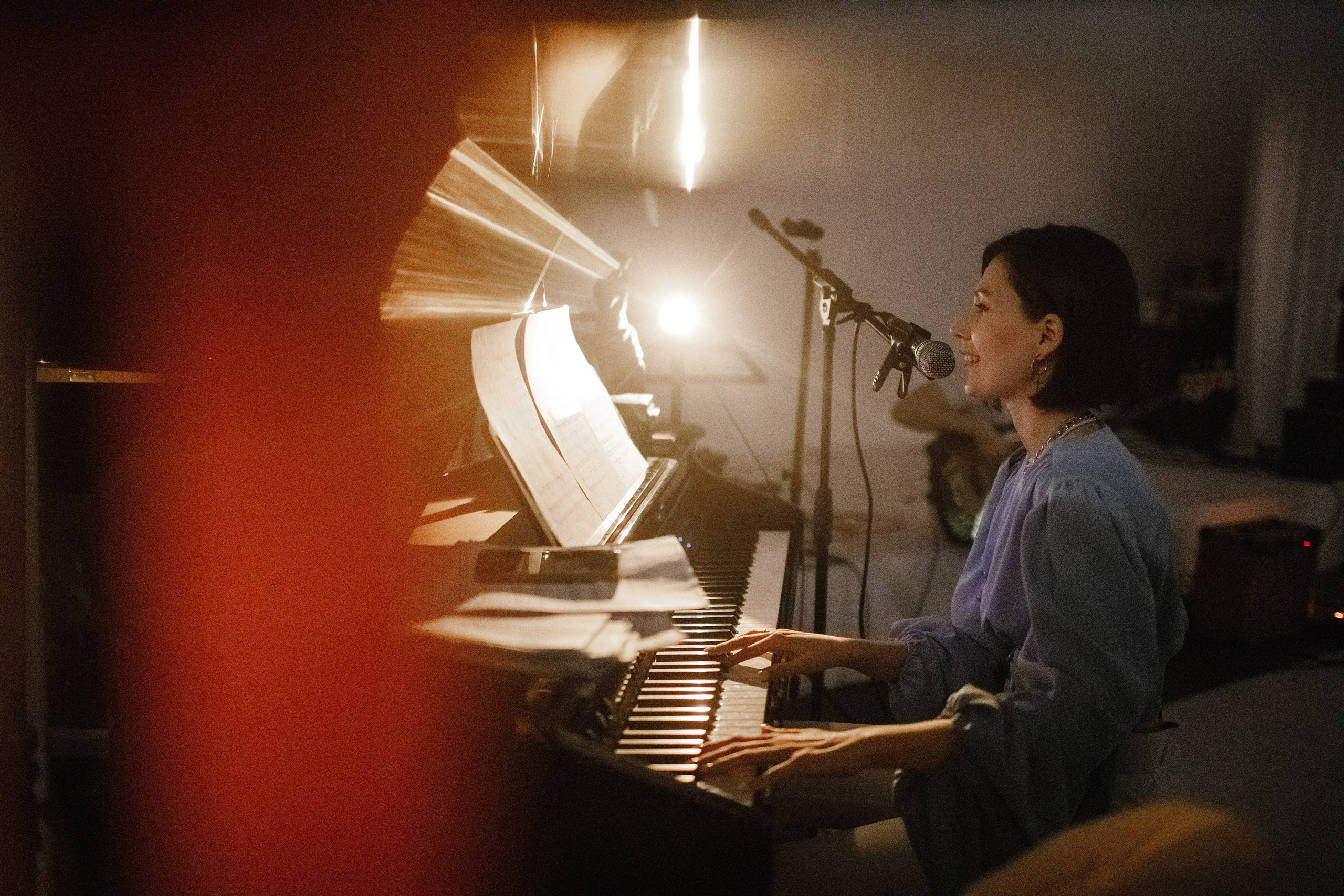 26.04.2023 // Мастер-класс Кати Монич. Фотовыставки serebro.gallery, в которых автором можешь стать ты! | Москва