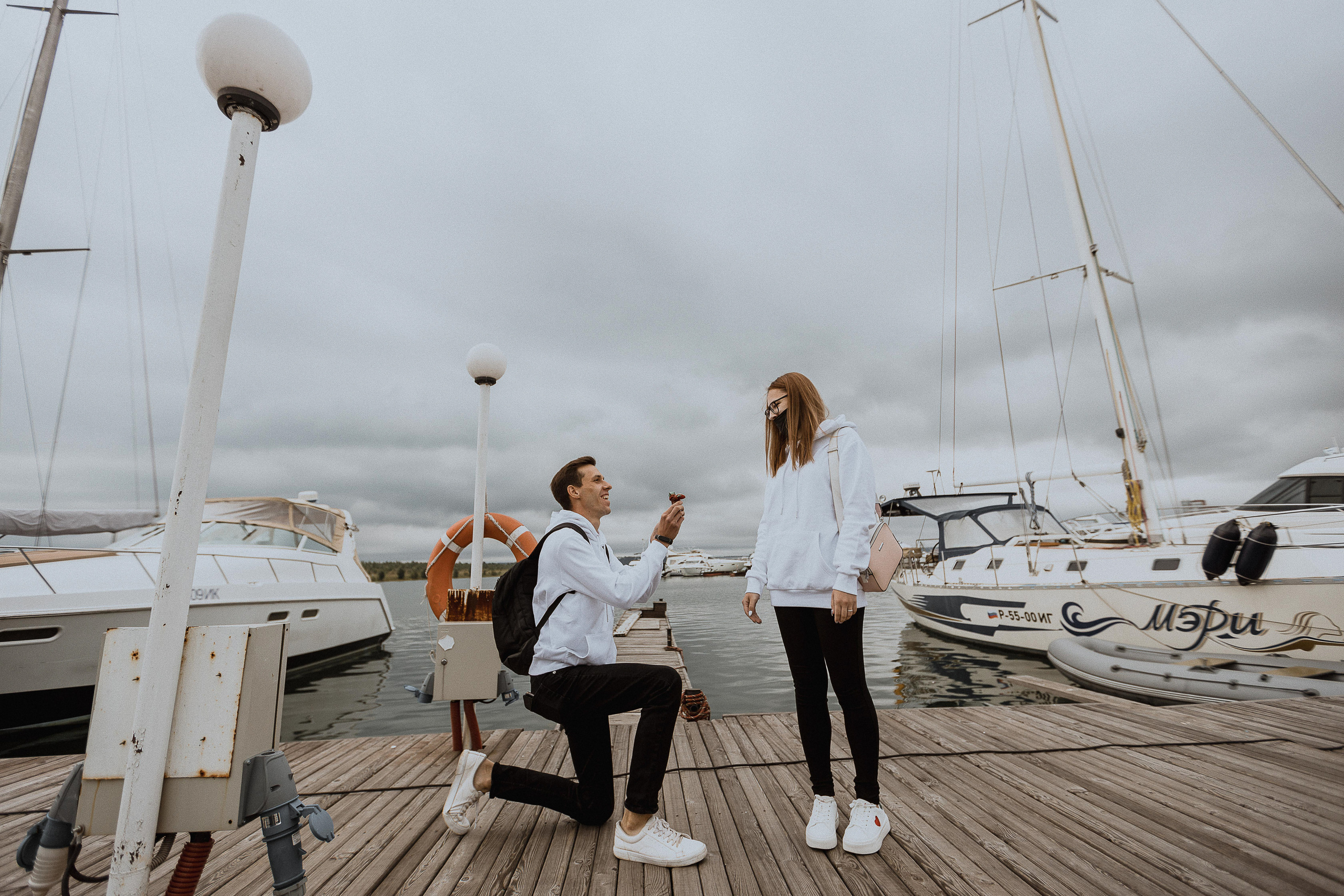 «а дома нельзя было остаться?»