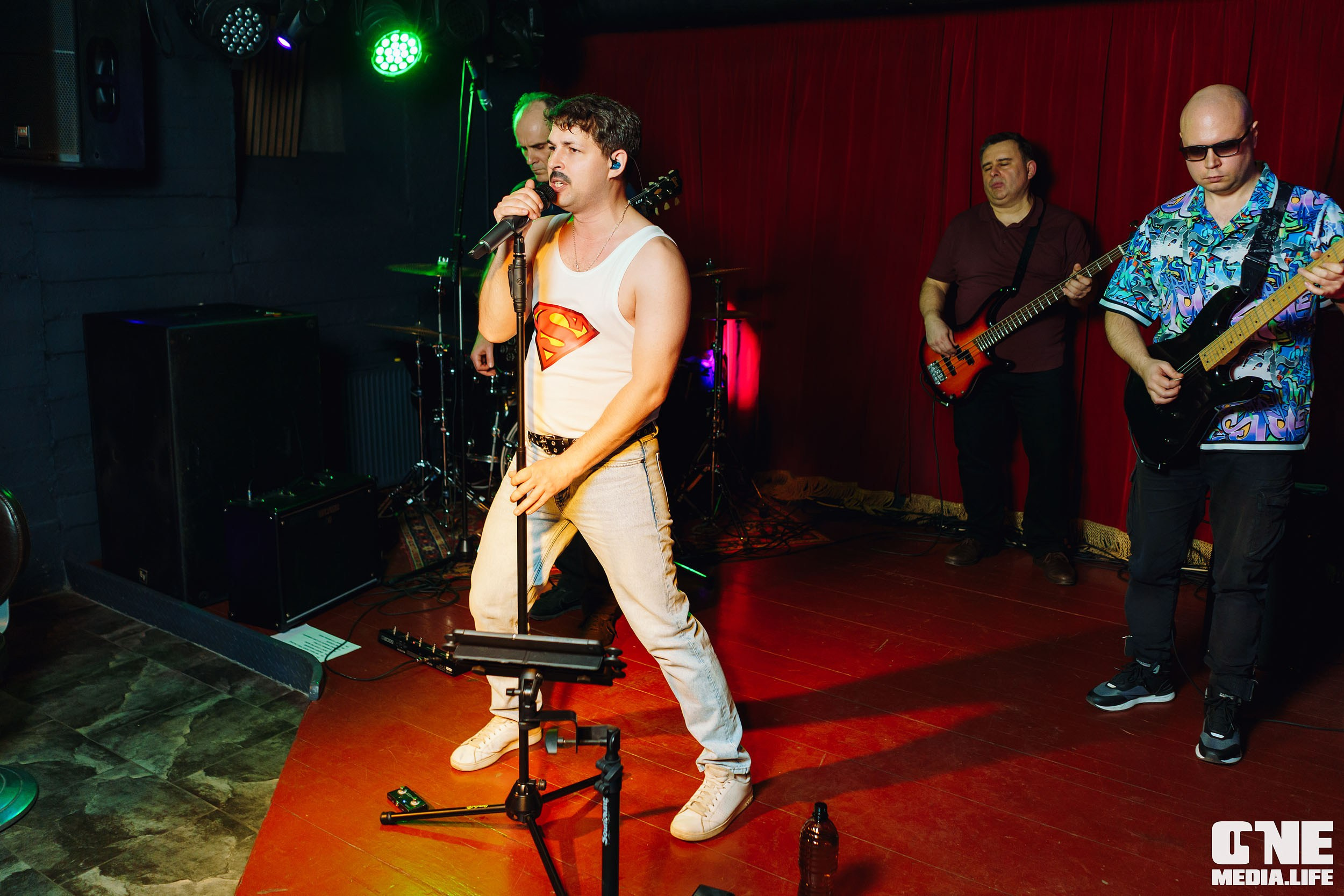 Фоторепортаж из бара Dreadnought. One Media Life: фоторепортажи, фотоотчеты с мероприятий и заведений