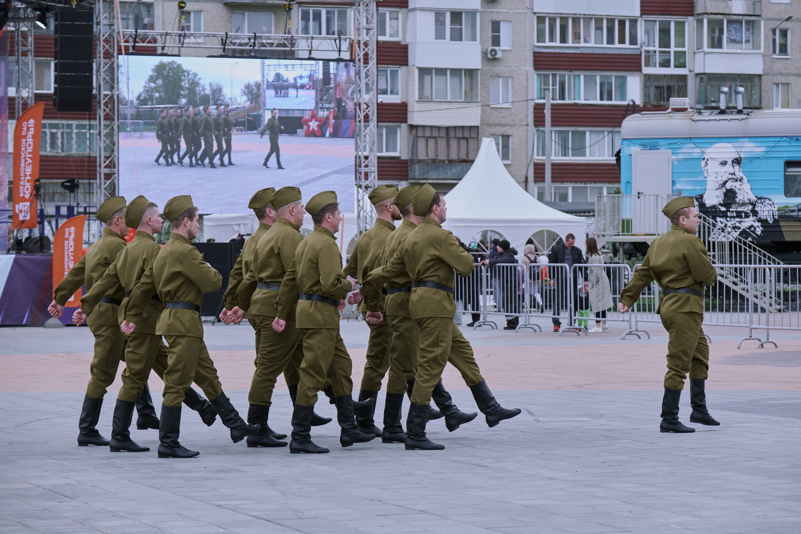 Сибагро (строевая). Свадебный фотограф в Екатеринбурге Соседков Евгений