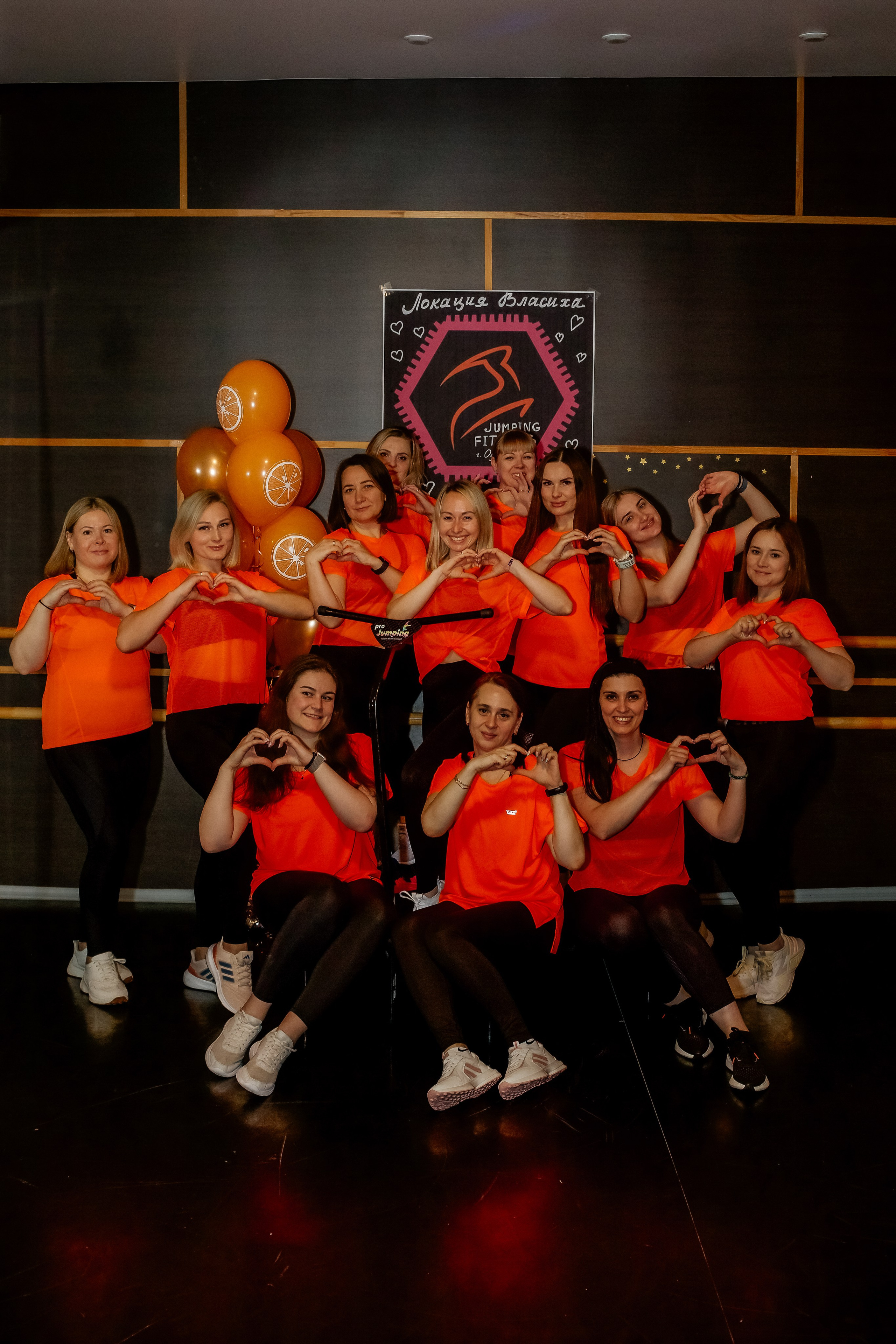 Съемки тренировок для сети студий Jumping Fitness. Ирина Тихонова — фотограф для детей и коллективов в Москве