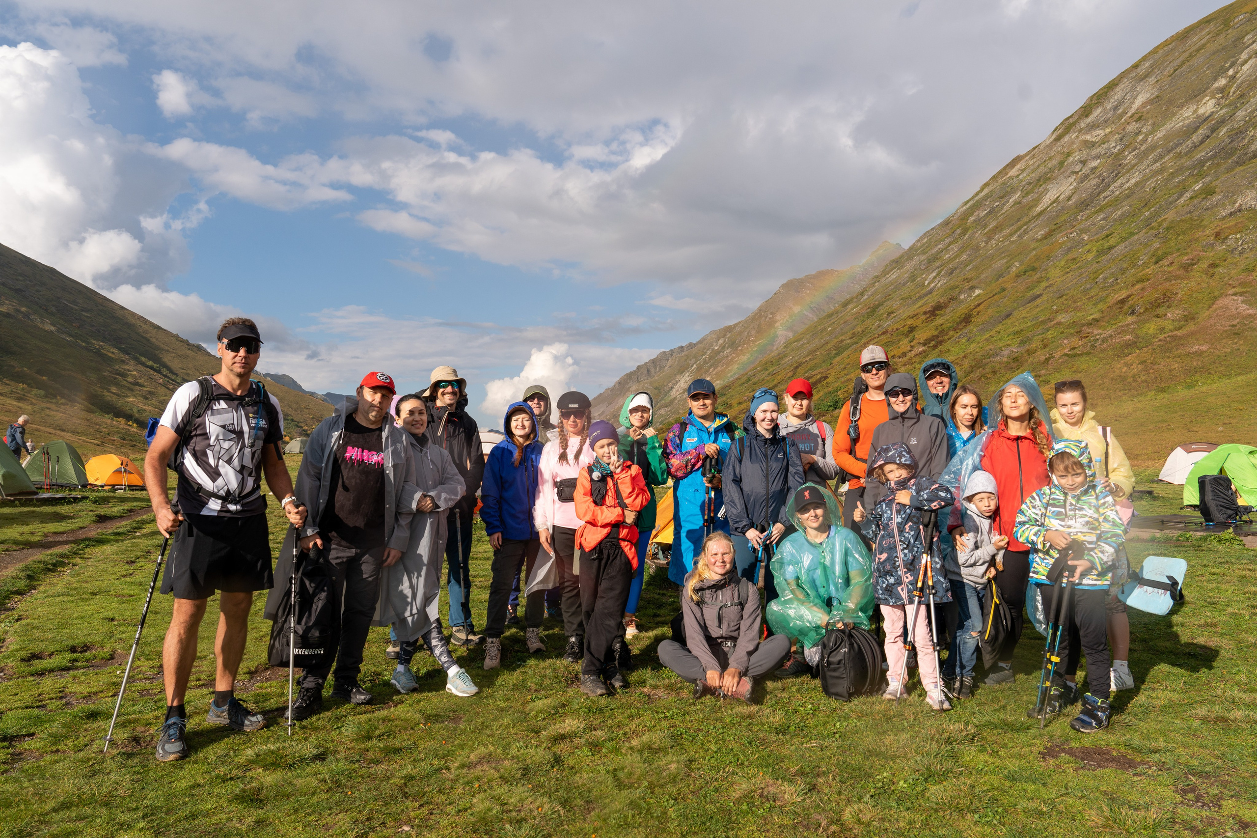 Поход для профсоюза курорта «Газпром Поляна» на Бзерпинский карниз. Репортажный фотограф в Красной Поляне и Сочи Павлюченко Екатерина