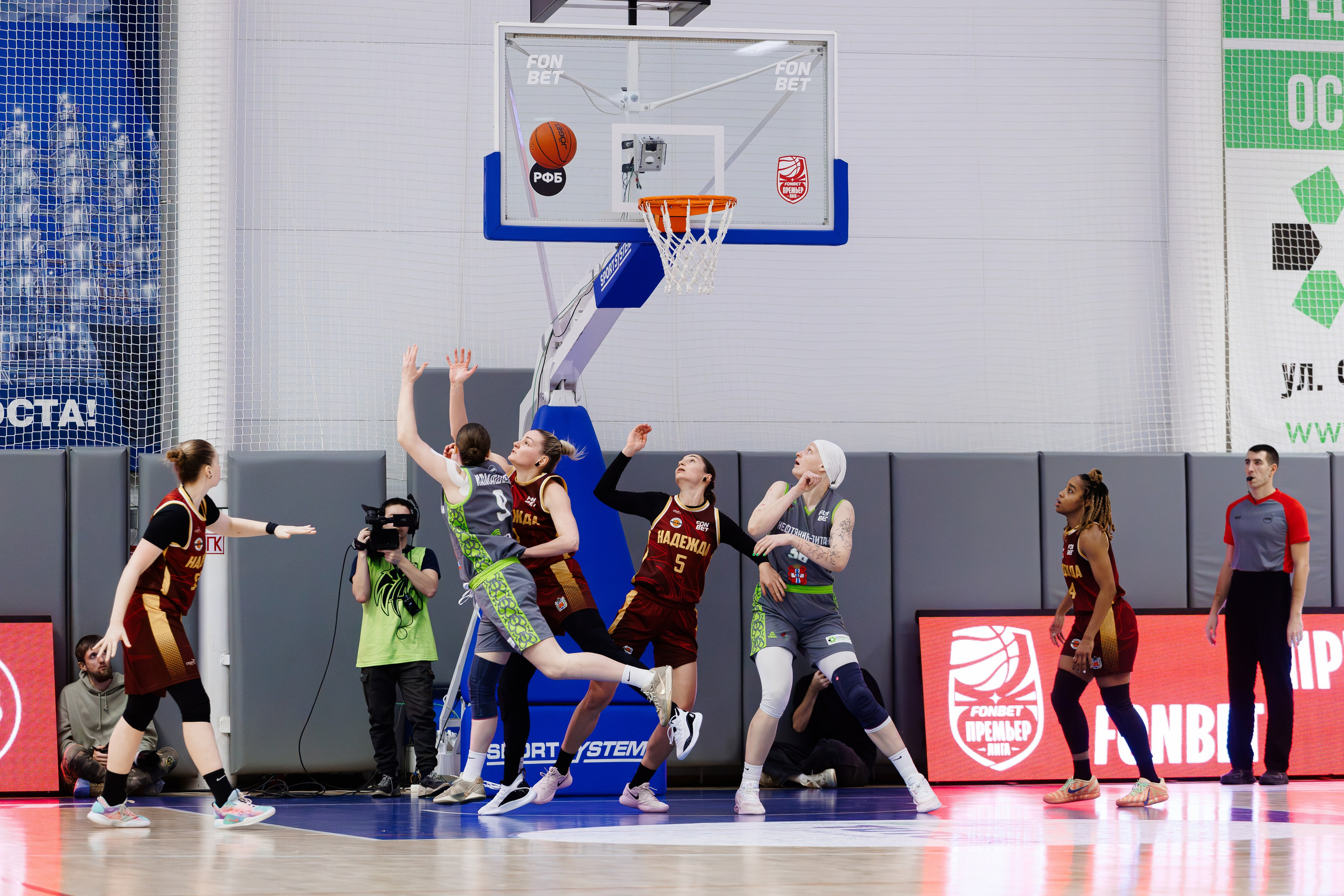 «Нефтяник-Титан» — «Надежда». Свадебный и репортажный фотограф в Омске. Червоткин Никита