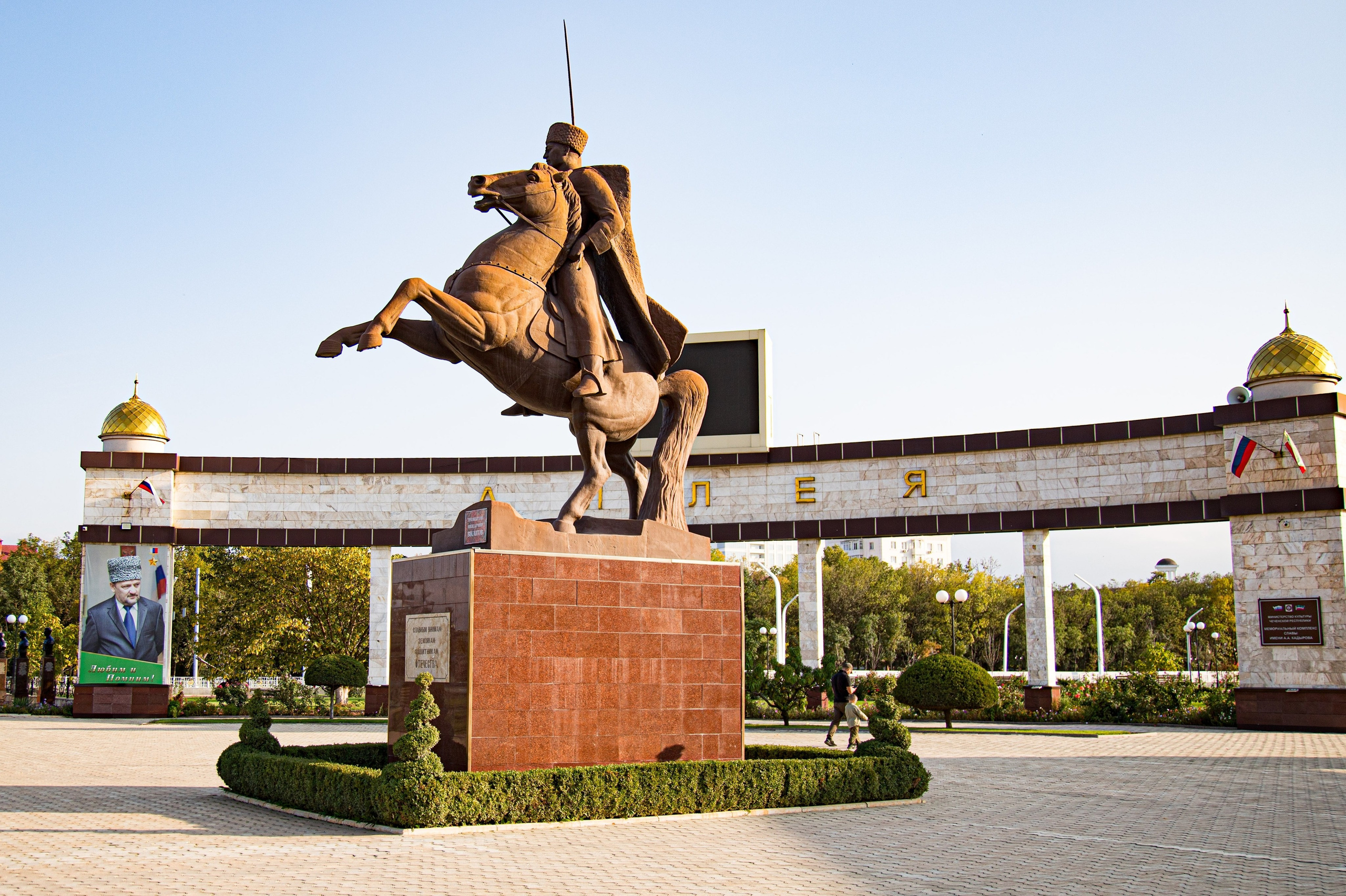 Report: Архитектура и памятники Кавказа. Фотограф в Перми Любовь Огородова | Авторские туры