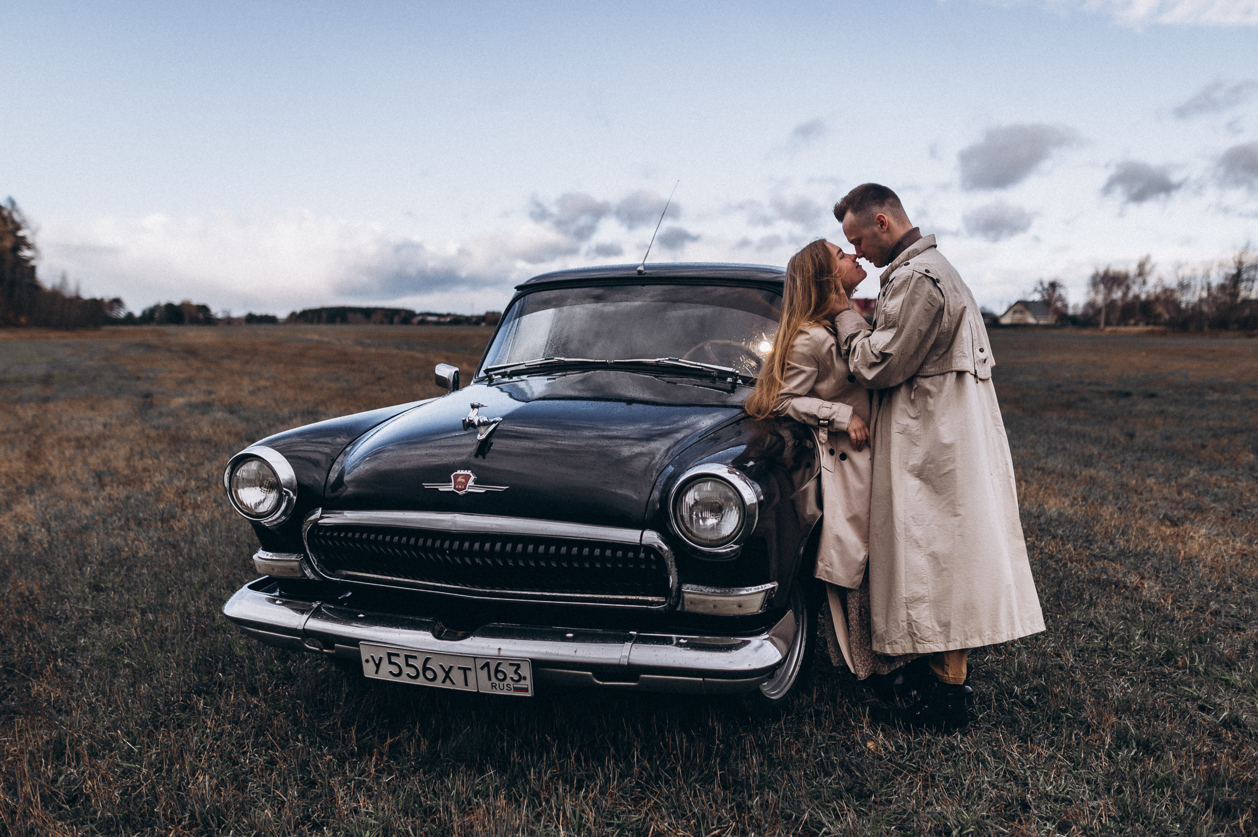 Ретро-машина, лав-стори. Фотограф ПИТЕР СПБ Надежда Баранова