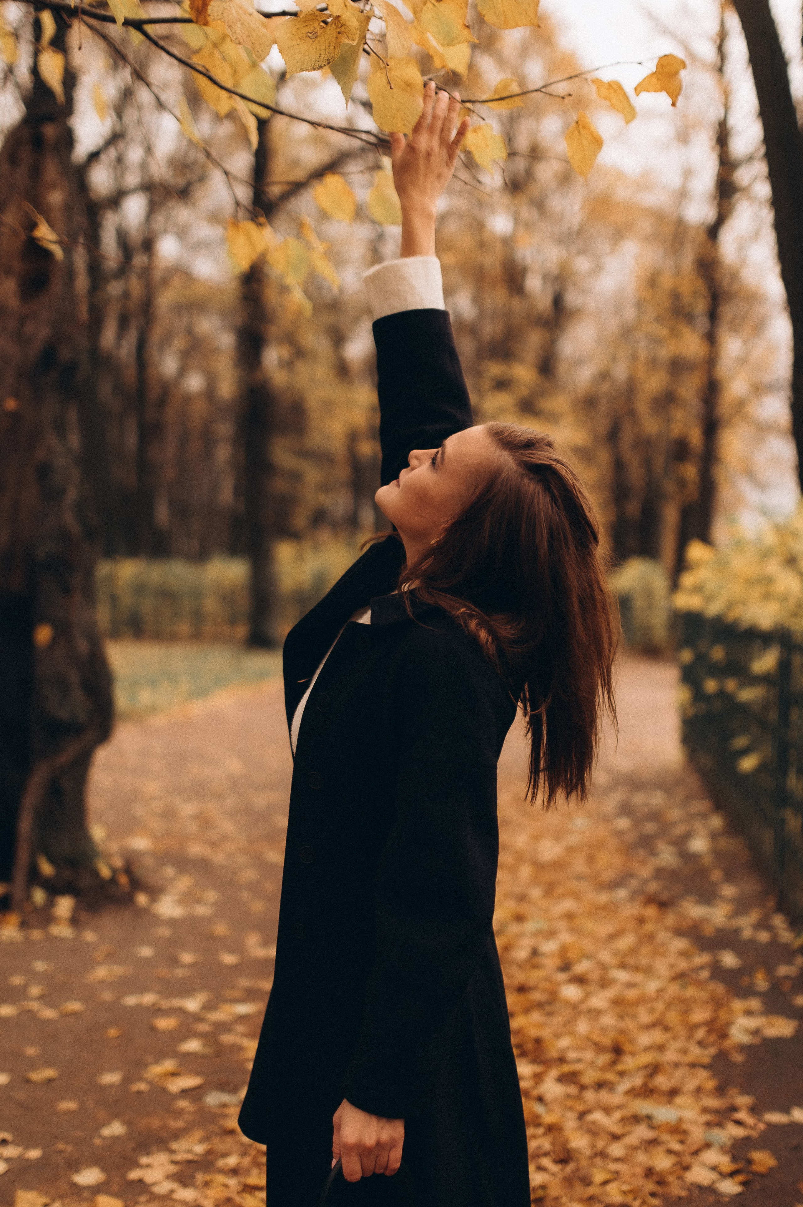 Осенняя индивидуальная фотопрогулка летний сад. Фотограф ПИТЕР СПБ Надежда Баранова
