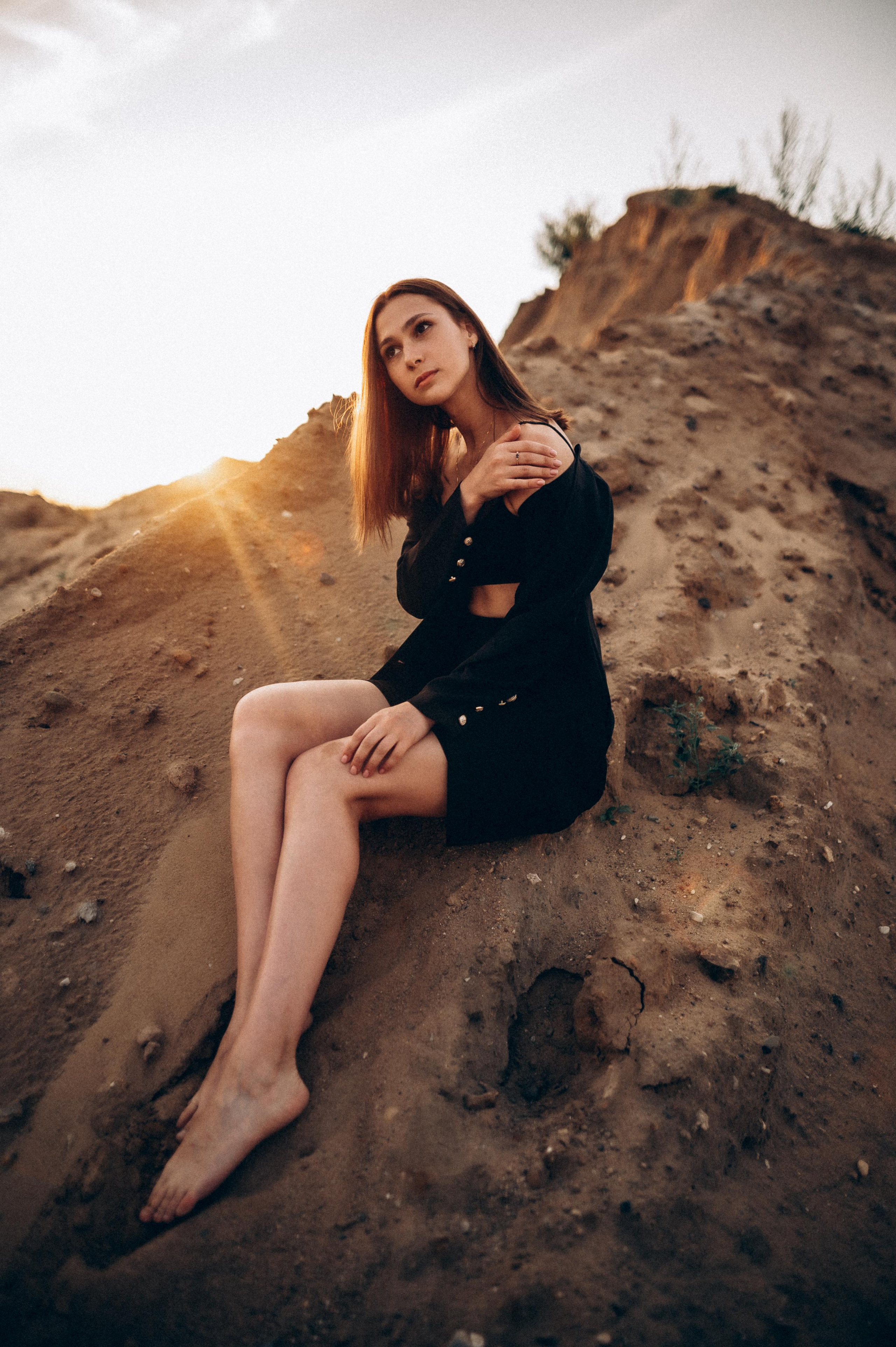 Лина в песках. Фотограф ПИТЕР СПБ Надежда Баранова