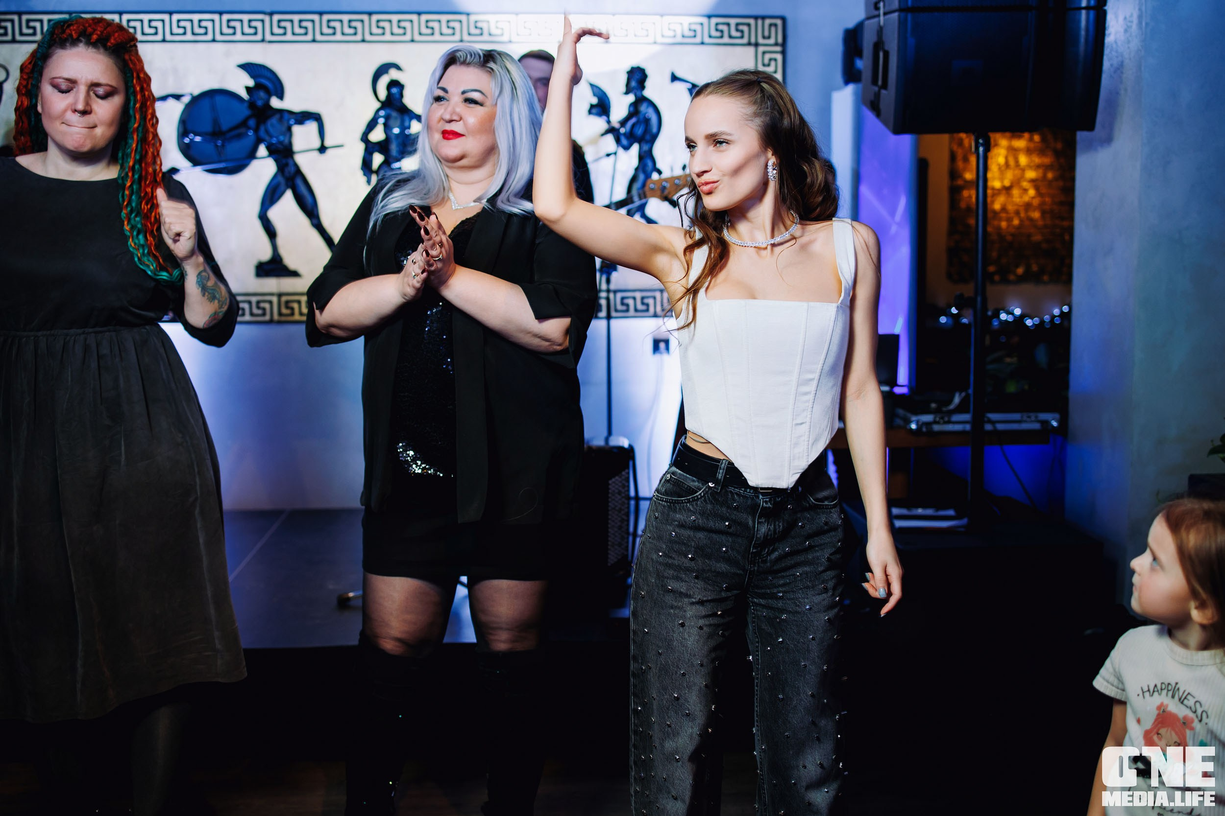 Клубный концерт в El Greco: Братья Грим. One Media Life: фоторепортажи, фотоотчеты с мероприятий и заведений