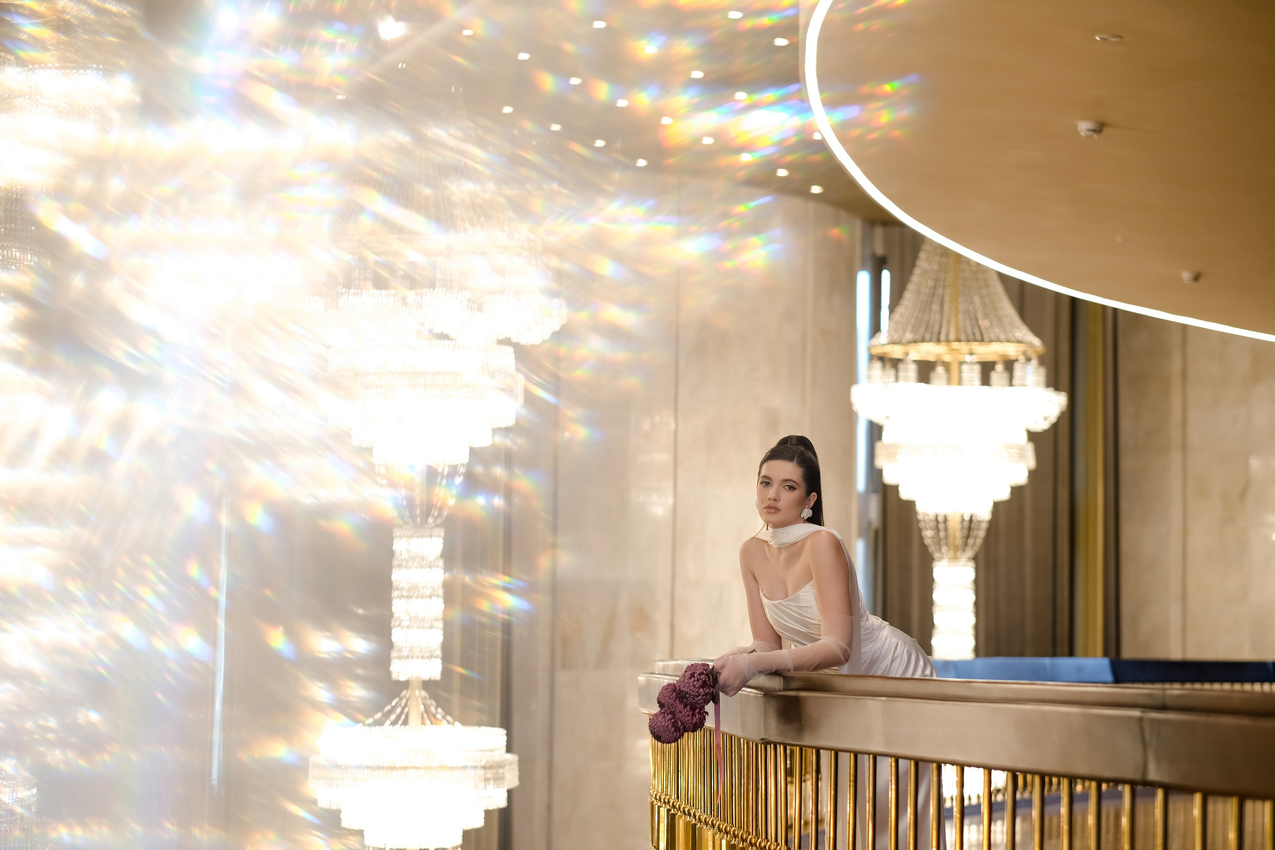 Свадебная фотосессия в театре драмы имени Наума Орлова. Свадебный фотограф в Челябинске Сырчикова Наталья