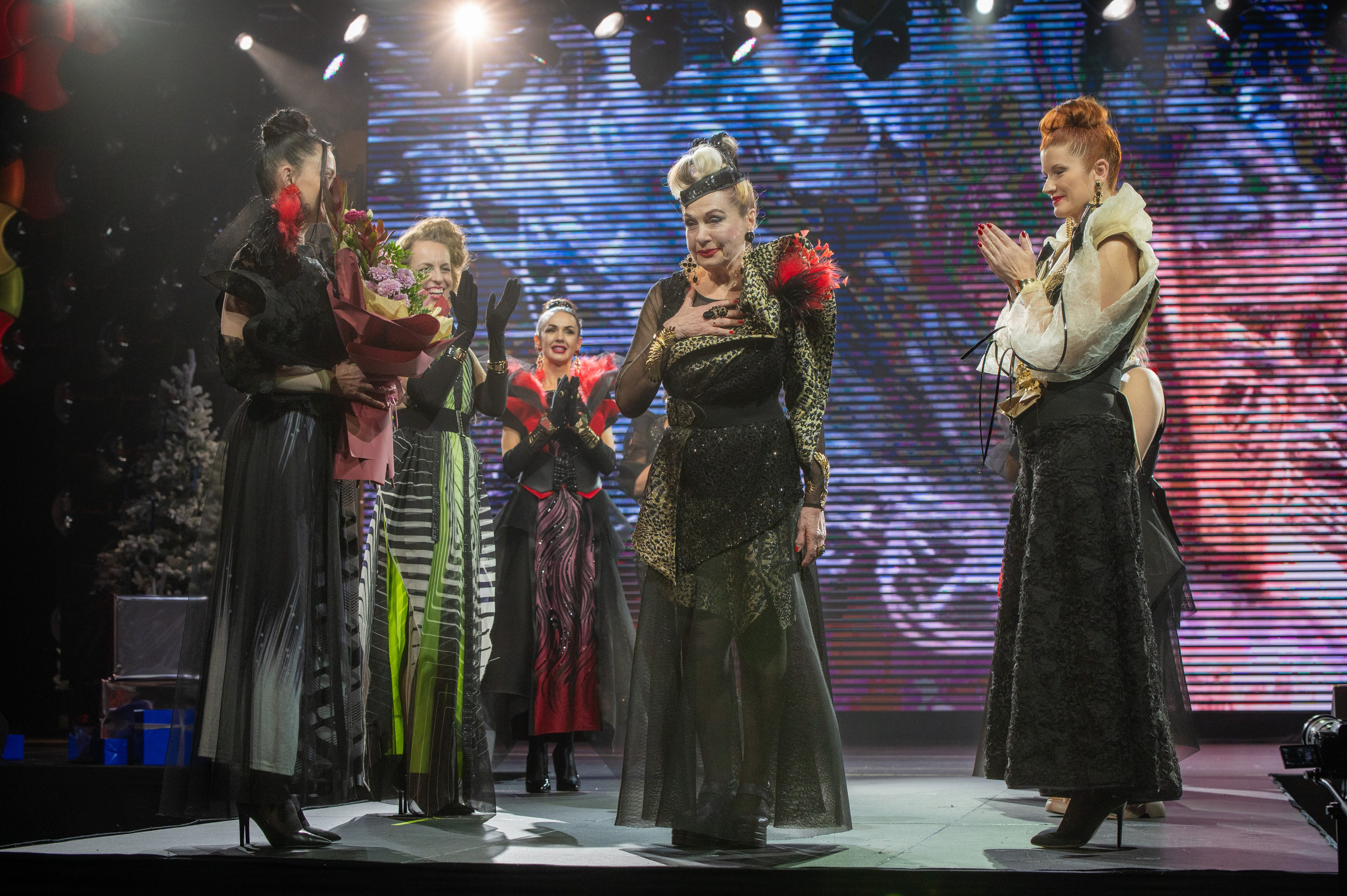 Большая новогодняя тусовка. Фотоуслуги, услуги фотографа, фотографирование важных событий