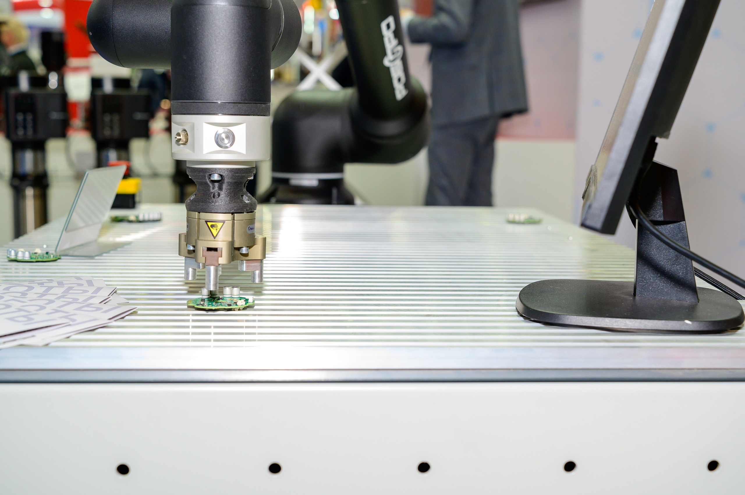 BigindustrialweekBelarus. Фотоуслуги, услуги фотографа, фотографирование важных событий