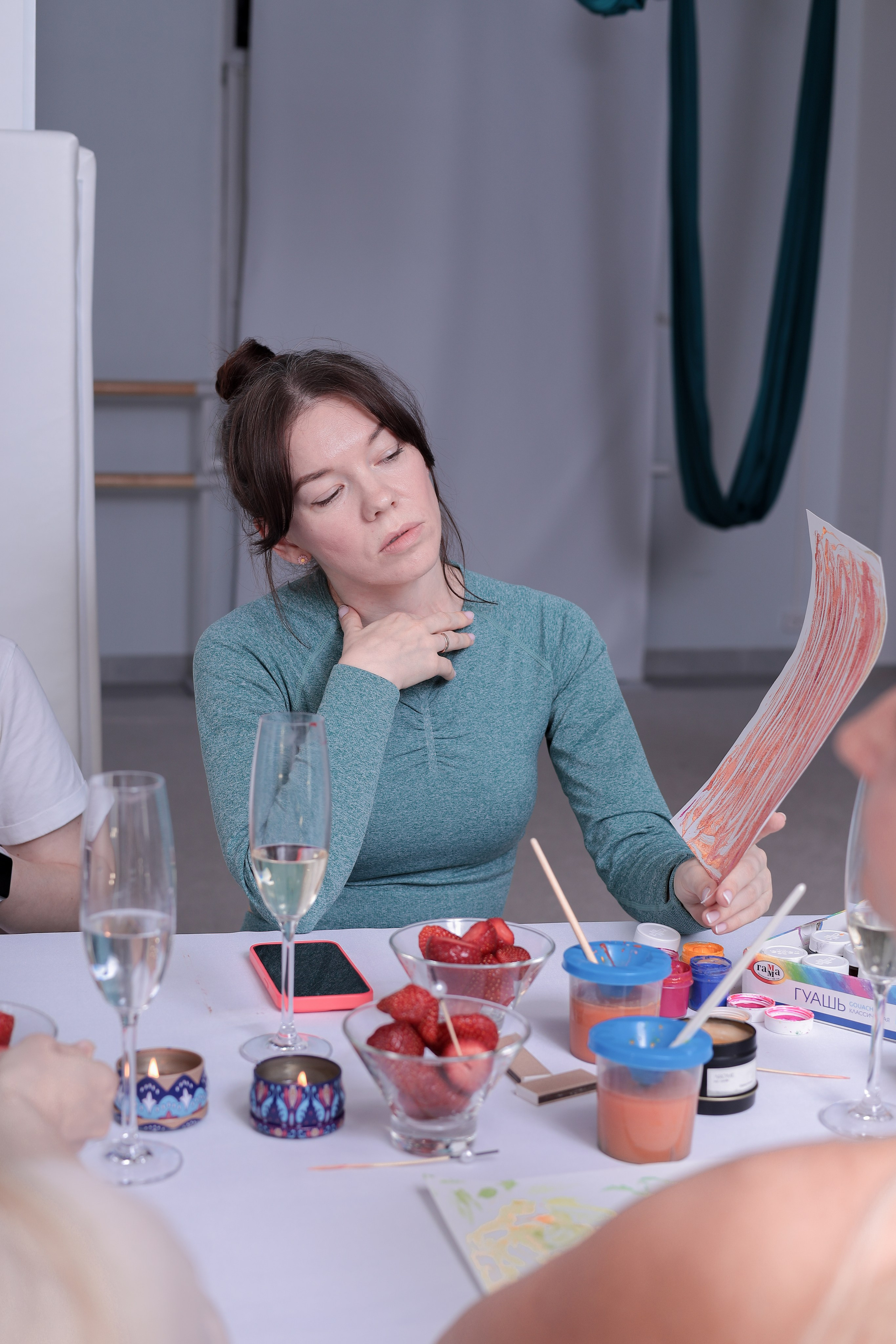 Арт-терапия + аэройога. Фотограф Надршина Лилия