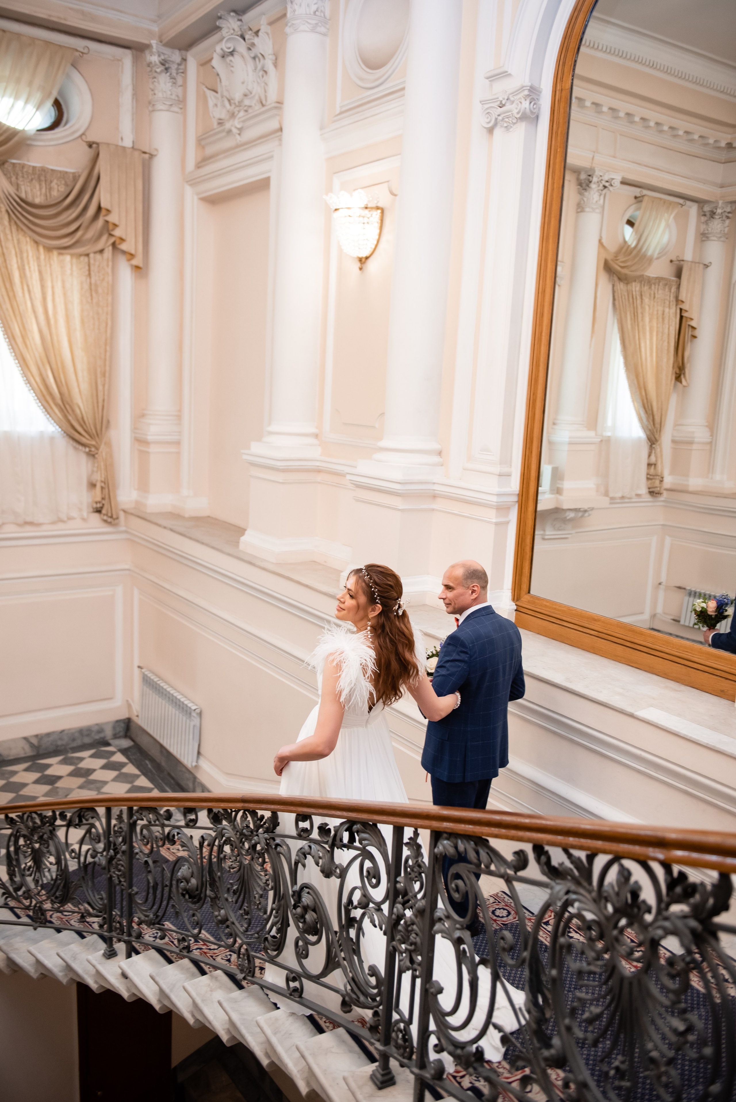 Свадебный день в Петербурге. Анастасия Петрович фотограф, фотокорреспондент в Москве и Санкт-Петербурге. Фотосъёмка репортажа, мероприятия, корпоративная съёмка, контент