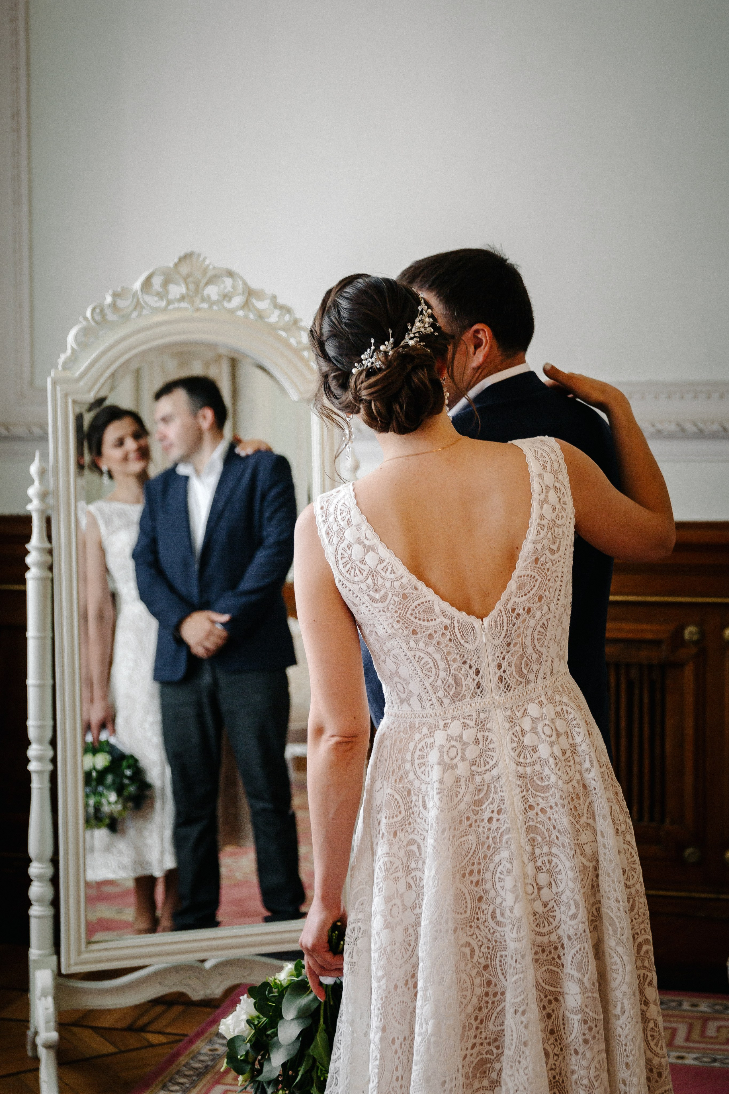 ДВОРЕЦ № 1 | Июль, Исаакиевская площадь. Свадебный фотограф в Санкт-Петербурге Полина Корзухина