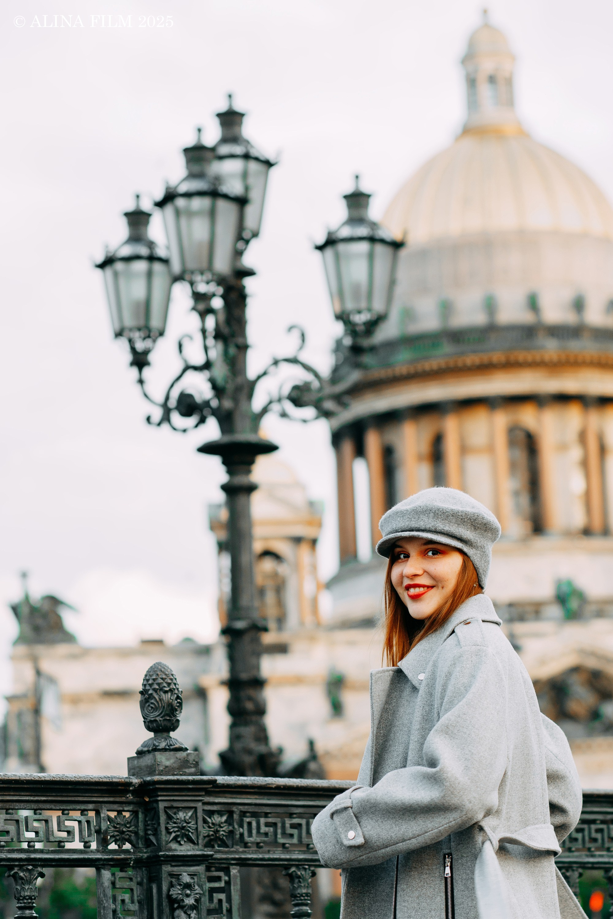 Фотосессия на рассвете у Исаакиевского собора. Фотограф в Санкт-Петербурге Alina Film