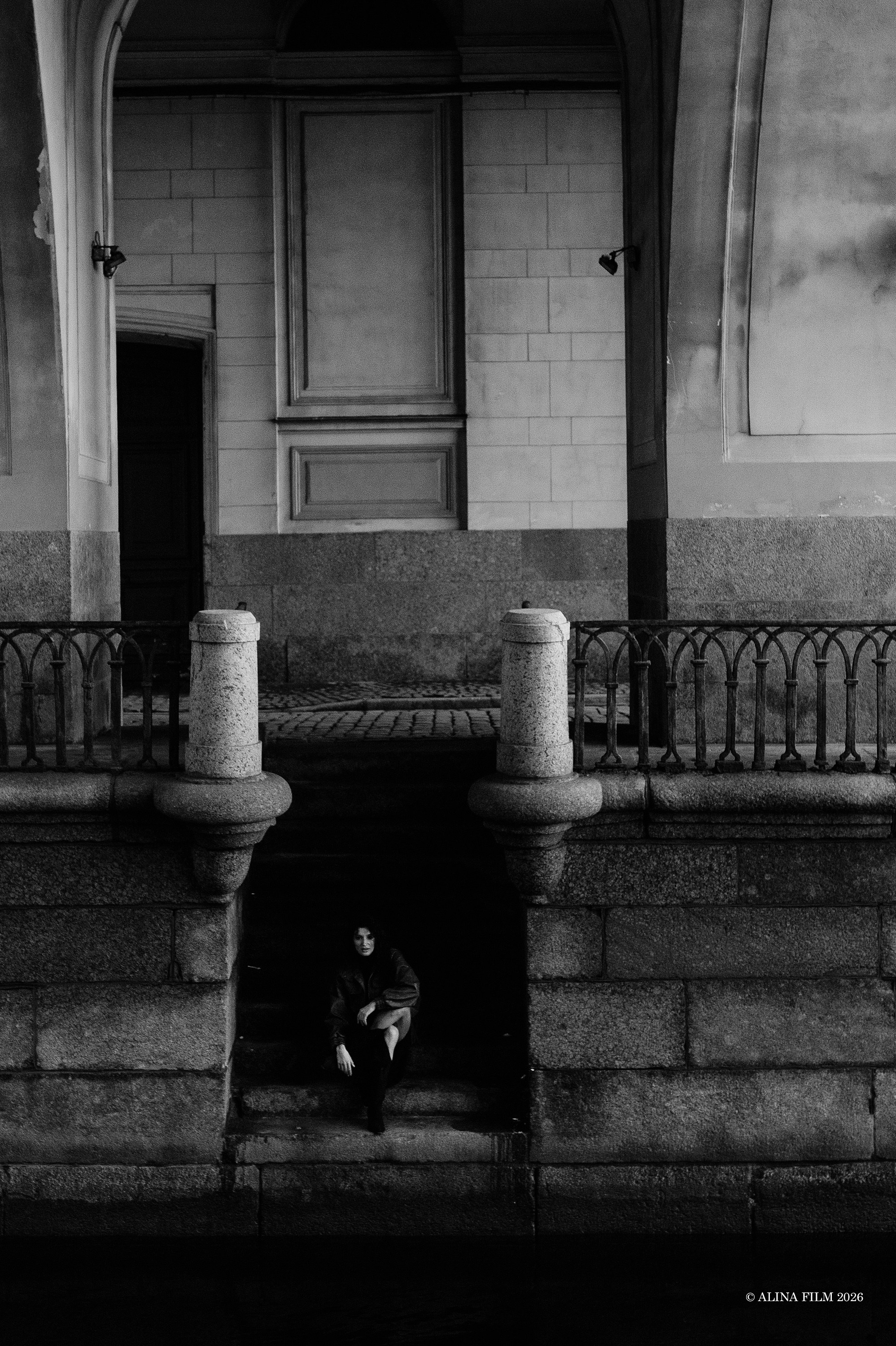 Фотопрогулка у Эрмитажа и Лебяжьей канавки. Фотограф в Санкт-Петербурге Alina Film