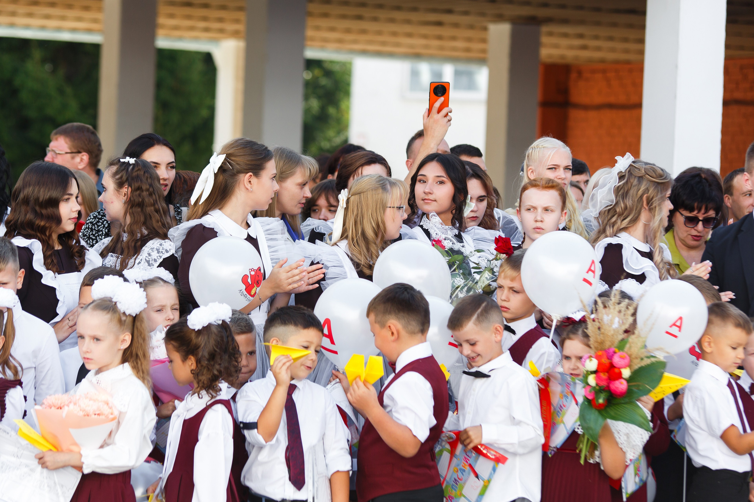 01 СЕНТЯБРЯ 2024 (МБОУ г. Мценска «Средняя школа № 9»). Профессиональный фотограф в Мценске и Орловской области