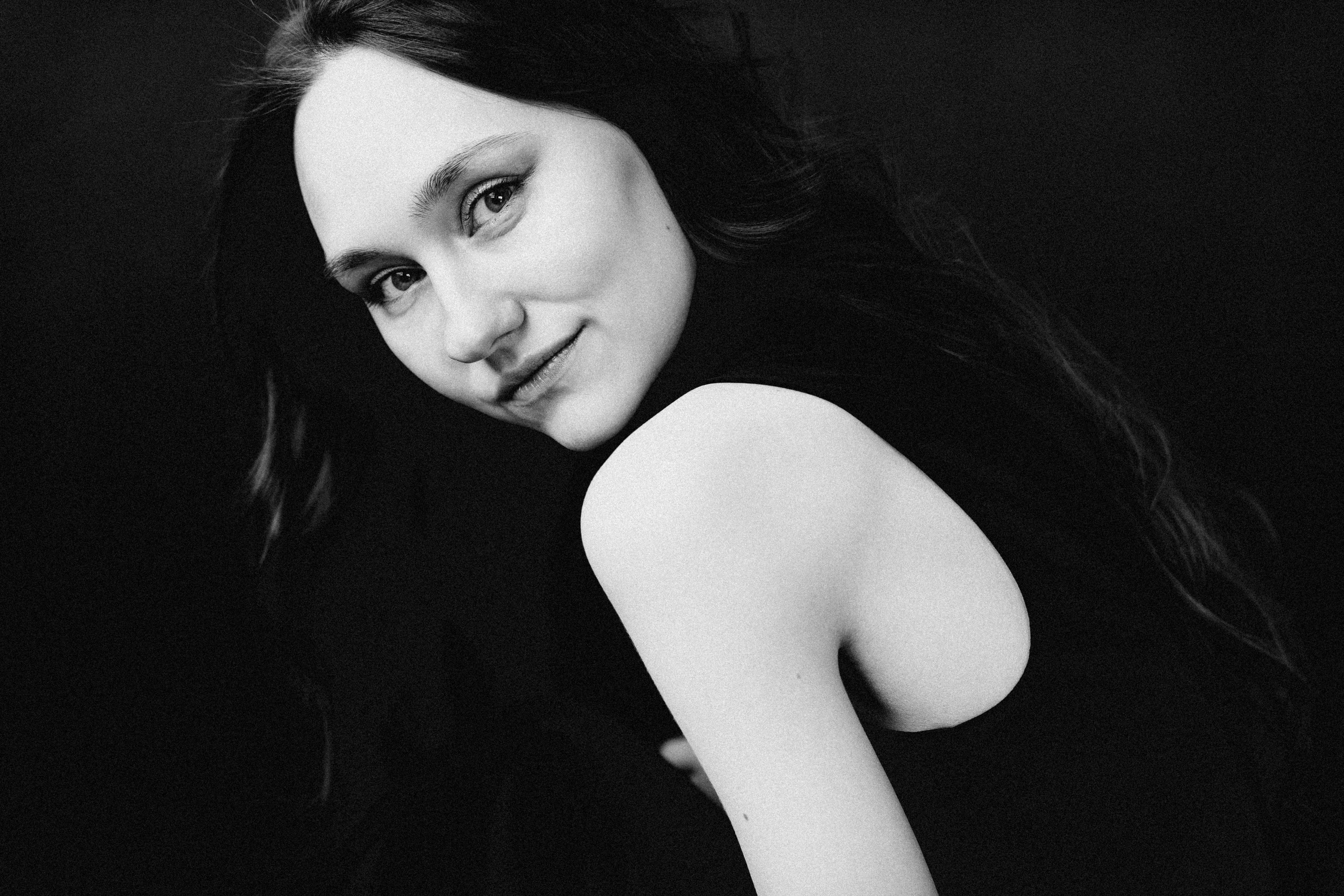 Тоня. Главная