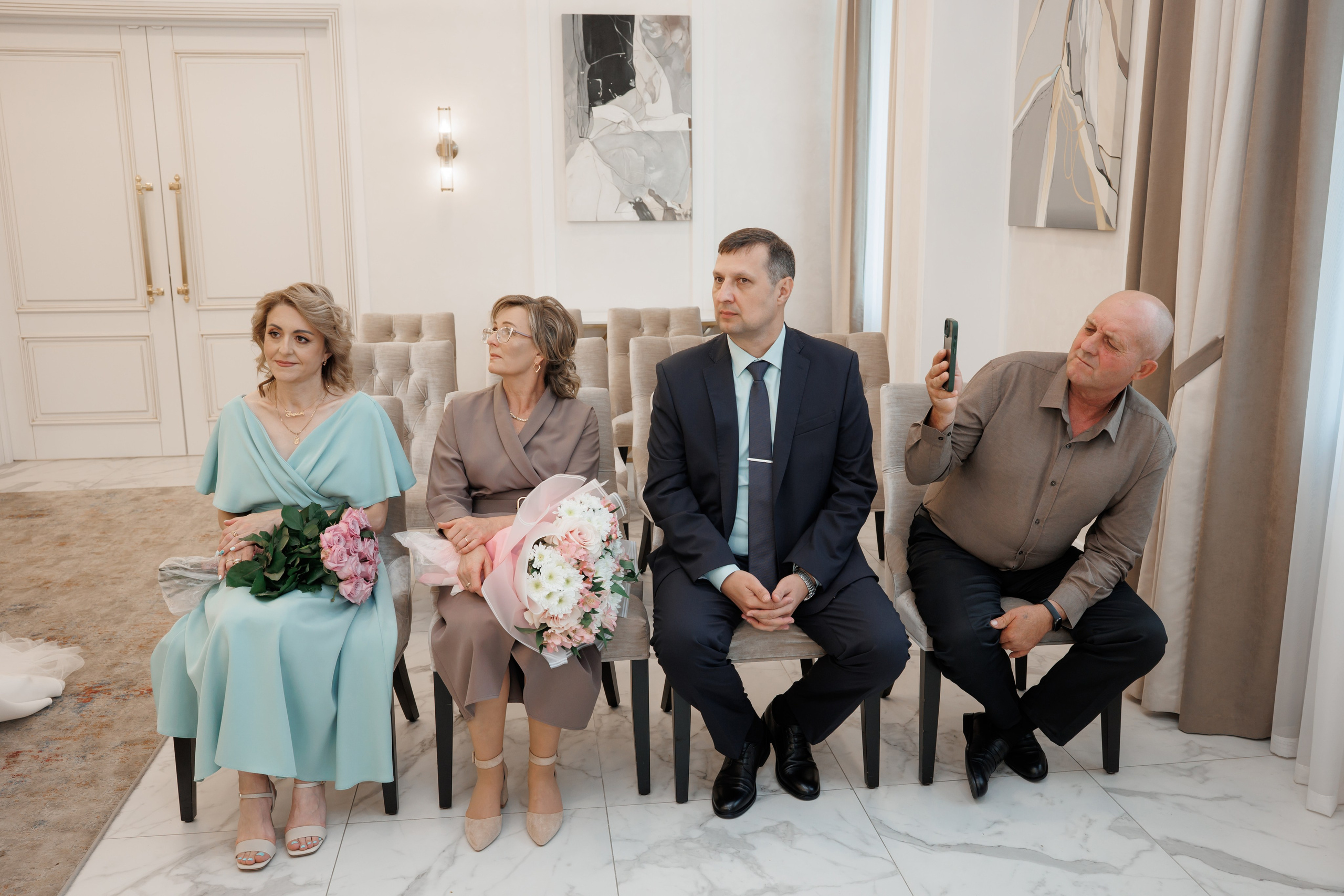 Регистрация в отеле Fish Point, ЗАГС Бутово, прогулка в Остафьево. Свадебный и репортажный фотограф (Москва, Королев и другие)