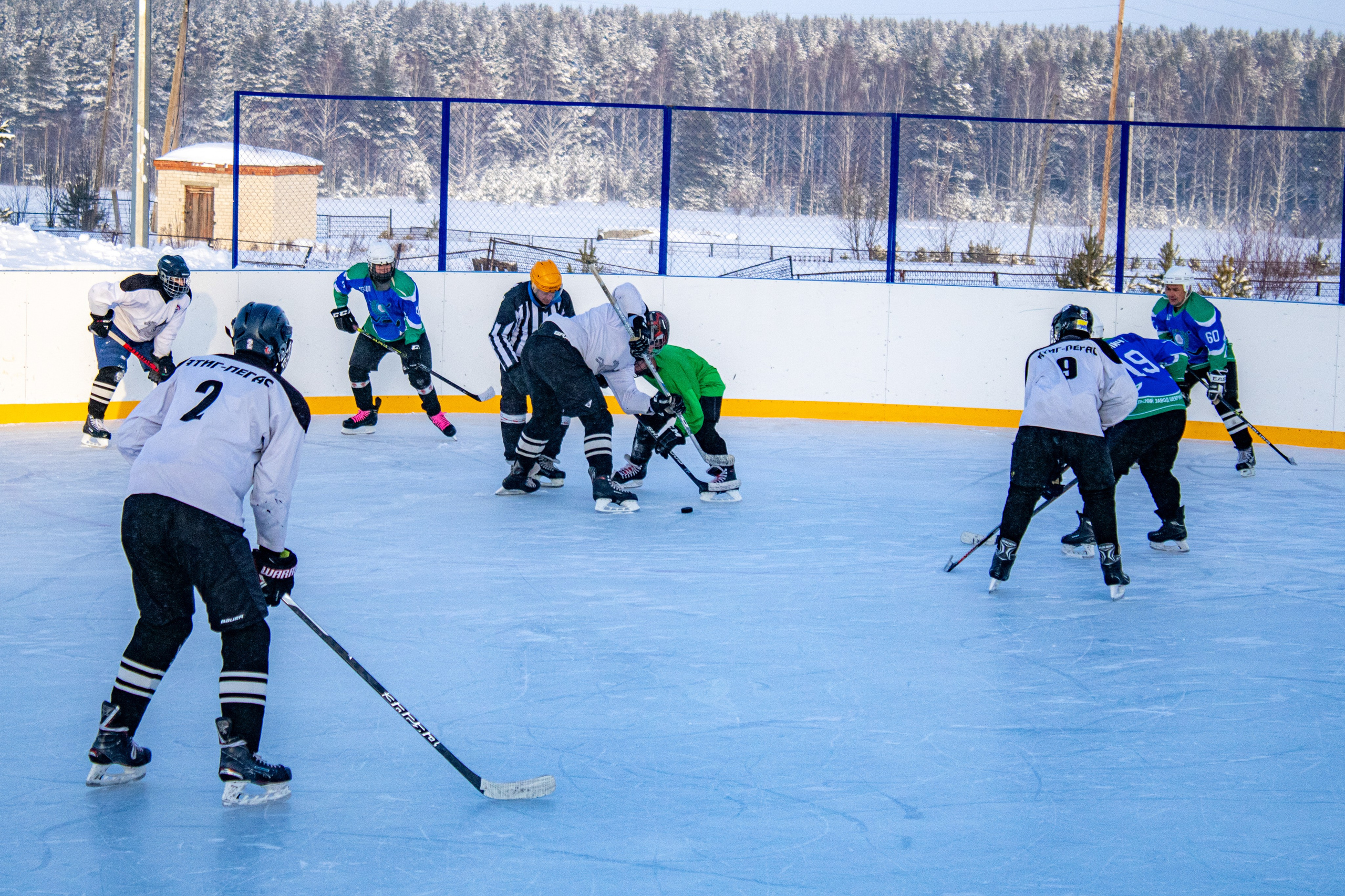 Хоккей г.п Атиг-г.п Дружинино