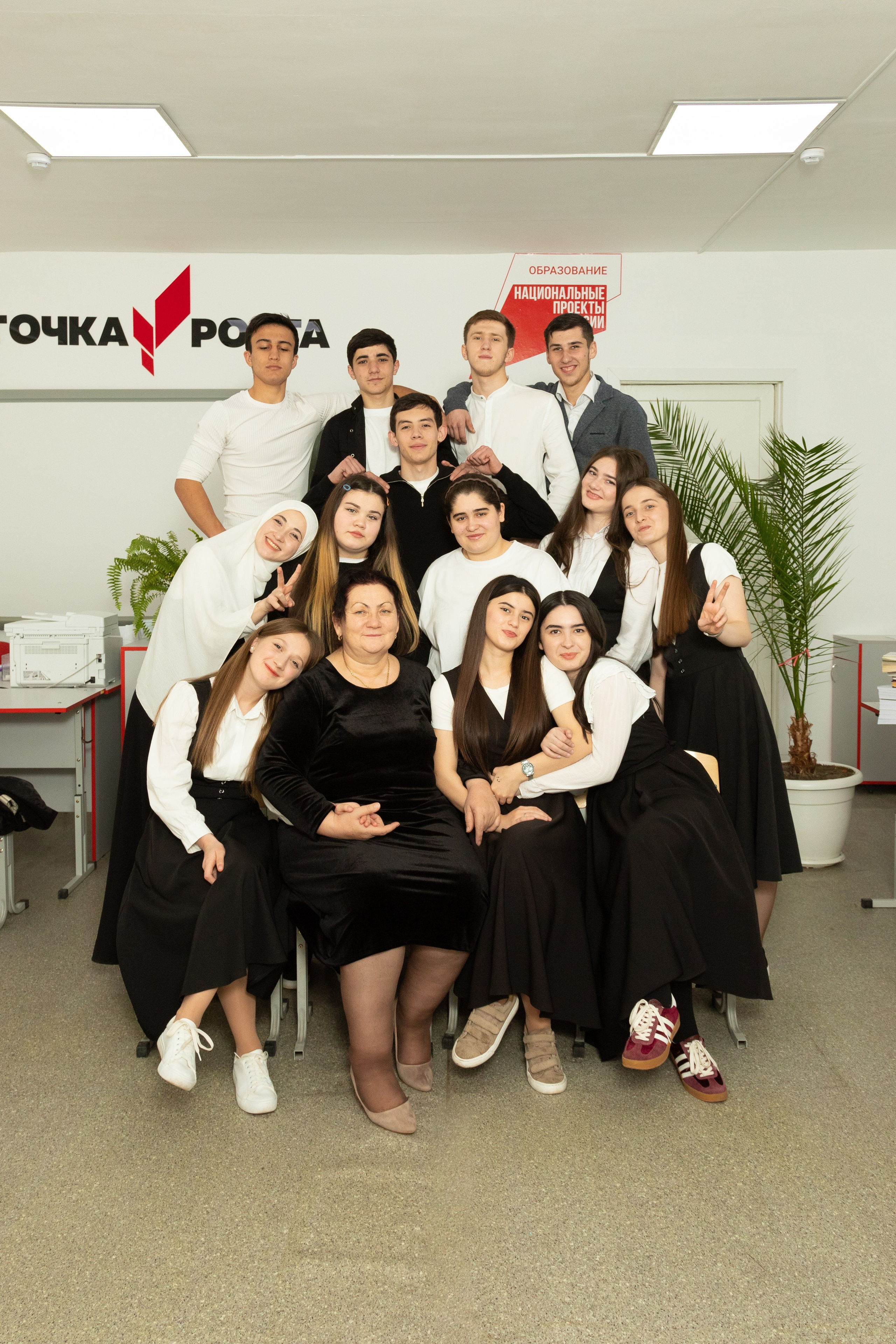 9  и 11 классы. Школьный фотограф в г. Нальчик Галимат Абитова