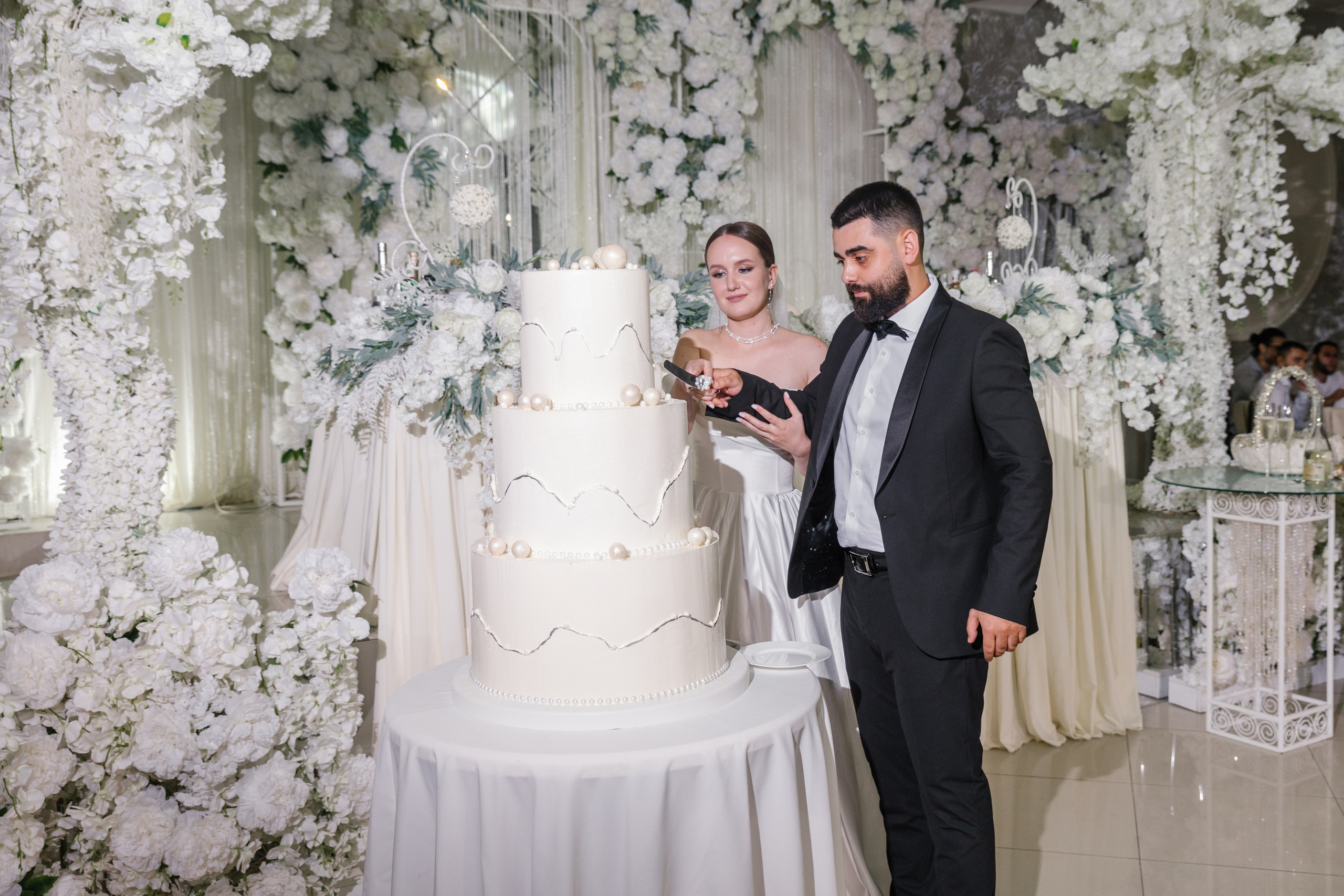 Владислав и Диана. Свадебный фотограф в Пятигорске и КМВ Софья Аджикеримова