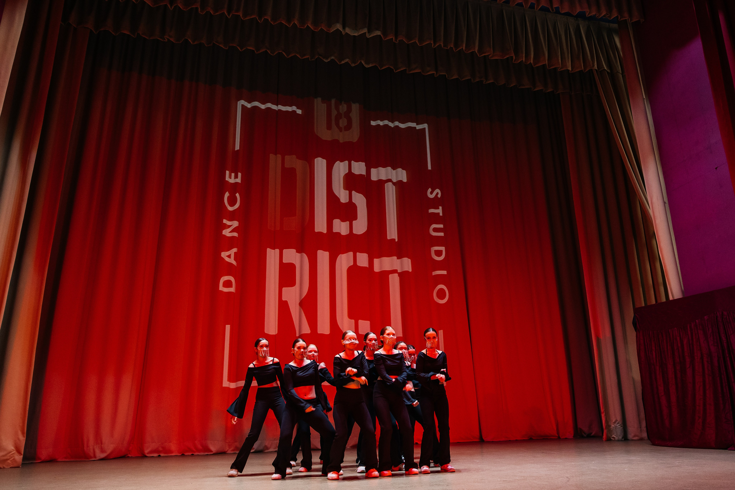 Дистрикт. Отчетный концерт. Свадебный и Семейный фотограф г. Ижевск Гульназ Солдатова. Гульназ фото