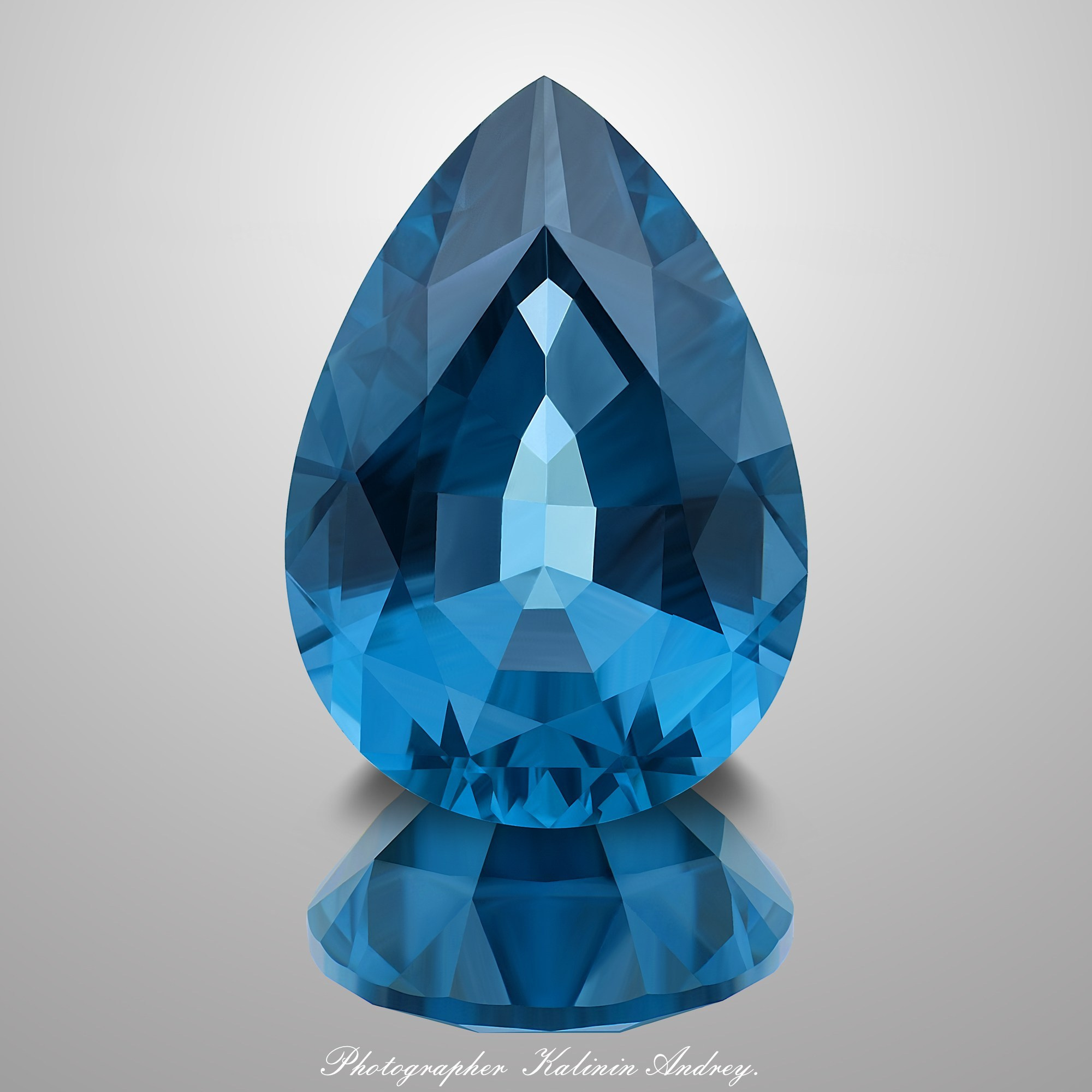 Фотографии в большом разрешении драгоценных камней на продажу купить тел +79 660 031 307. Высококачественная профессиональная рекламная фотосъёмка ювелирных украшений, драгоценных камней в Москве. Обучение, консультация