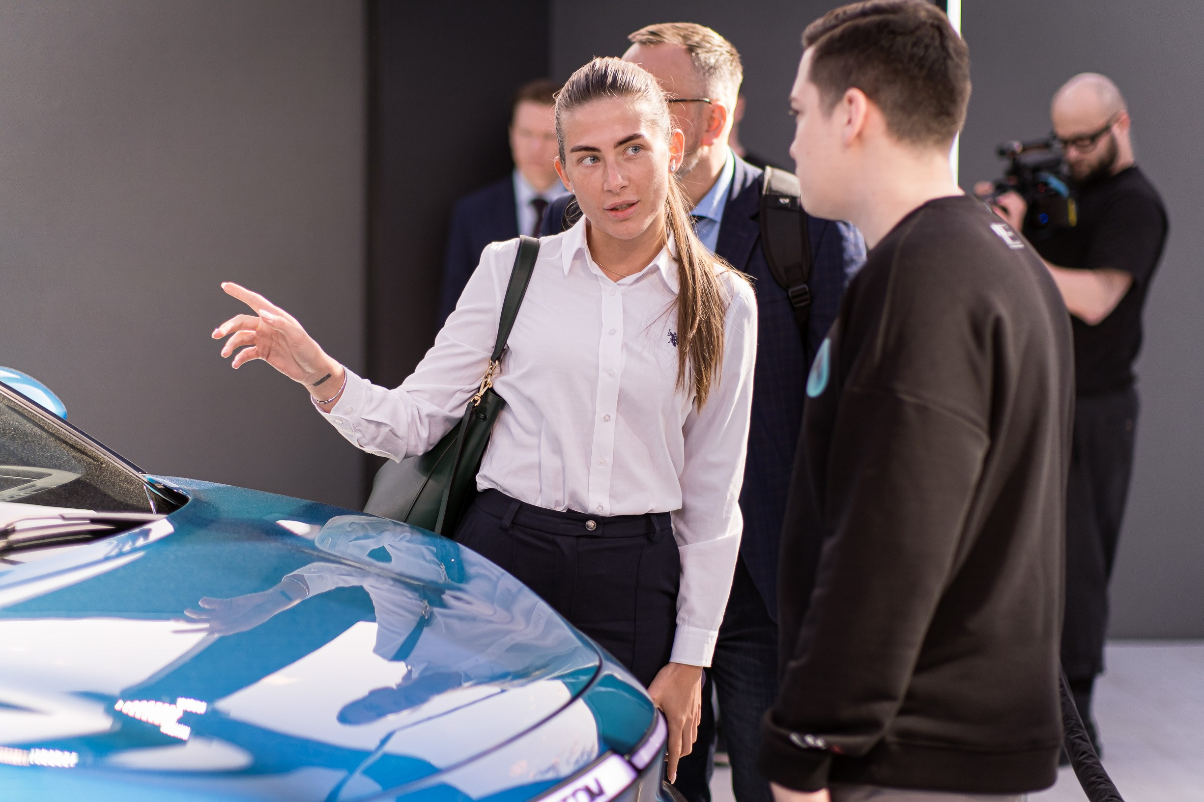 ATOM. Премьера Российского электромобиля. Репортажный фотограф Денис Тихомиров. Москва