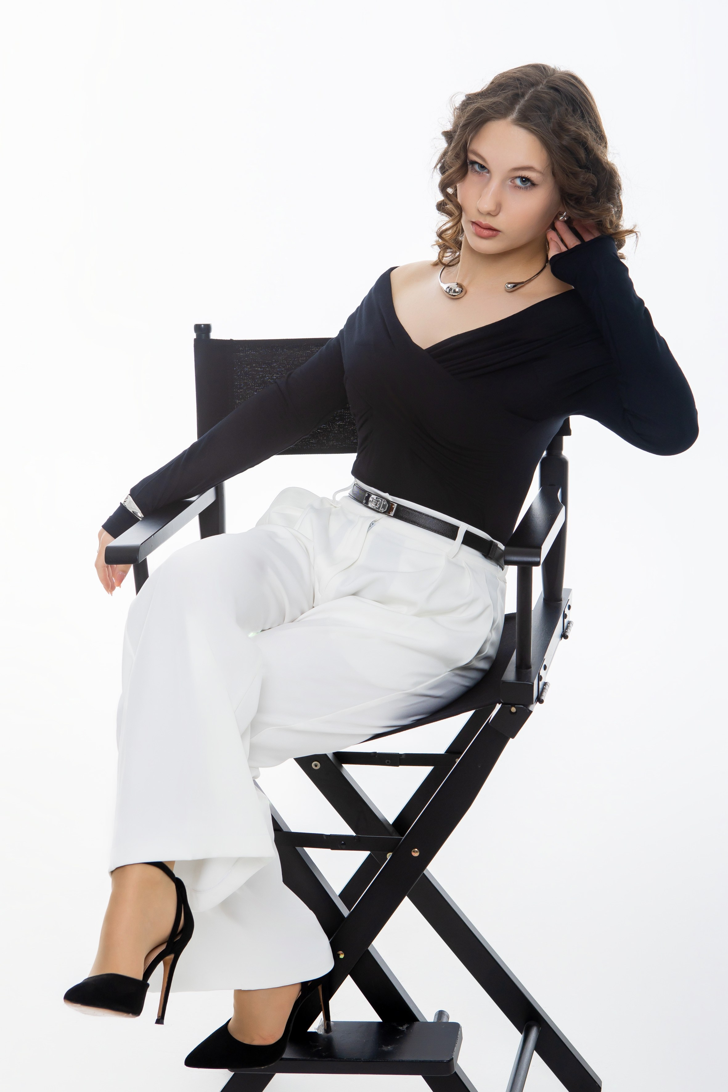 Студия Гимназия 12 11 А 2024 г. Свадебный и портретный Фотограф в Липецке Дмитрий Котюков