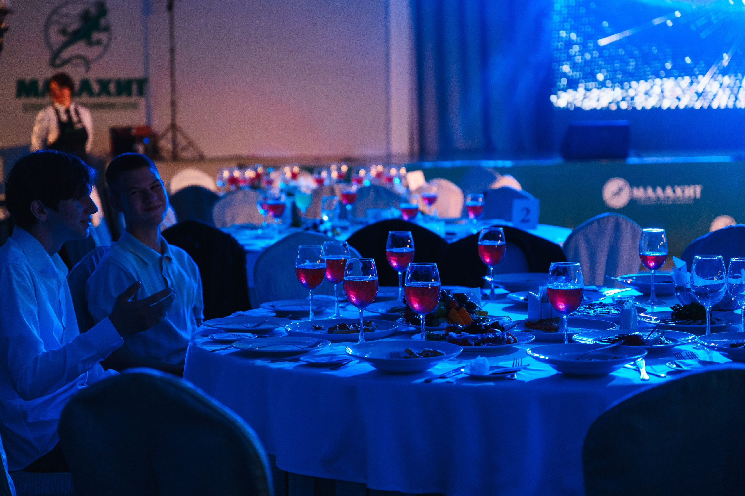 Выпускной в Малахите. Wedding and family photographer USA