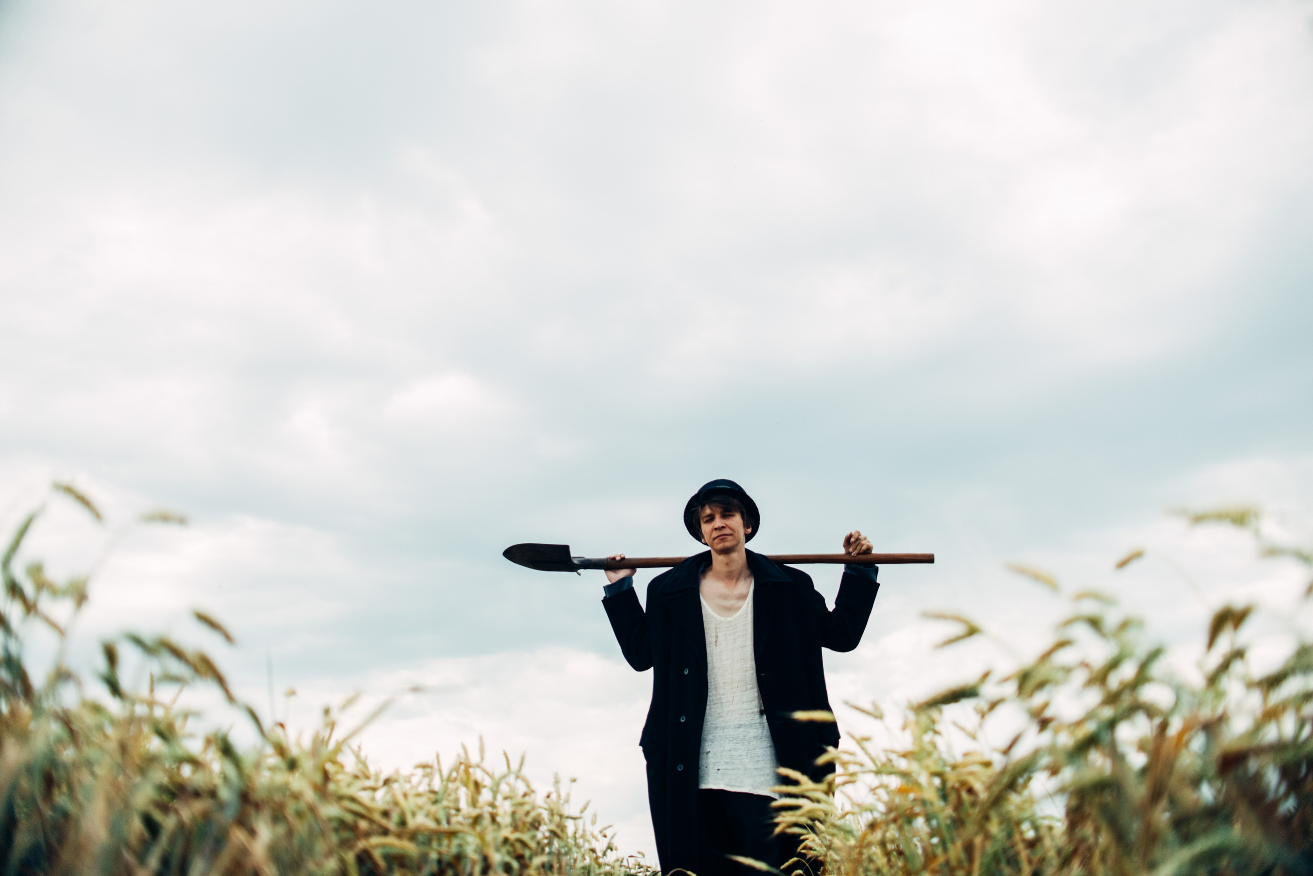 Евгений. Главная