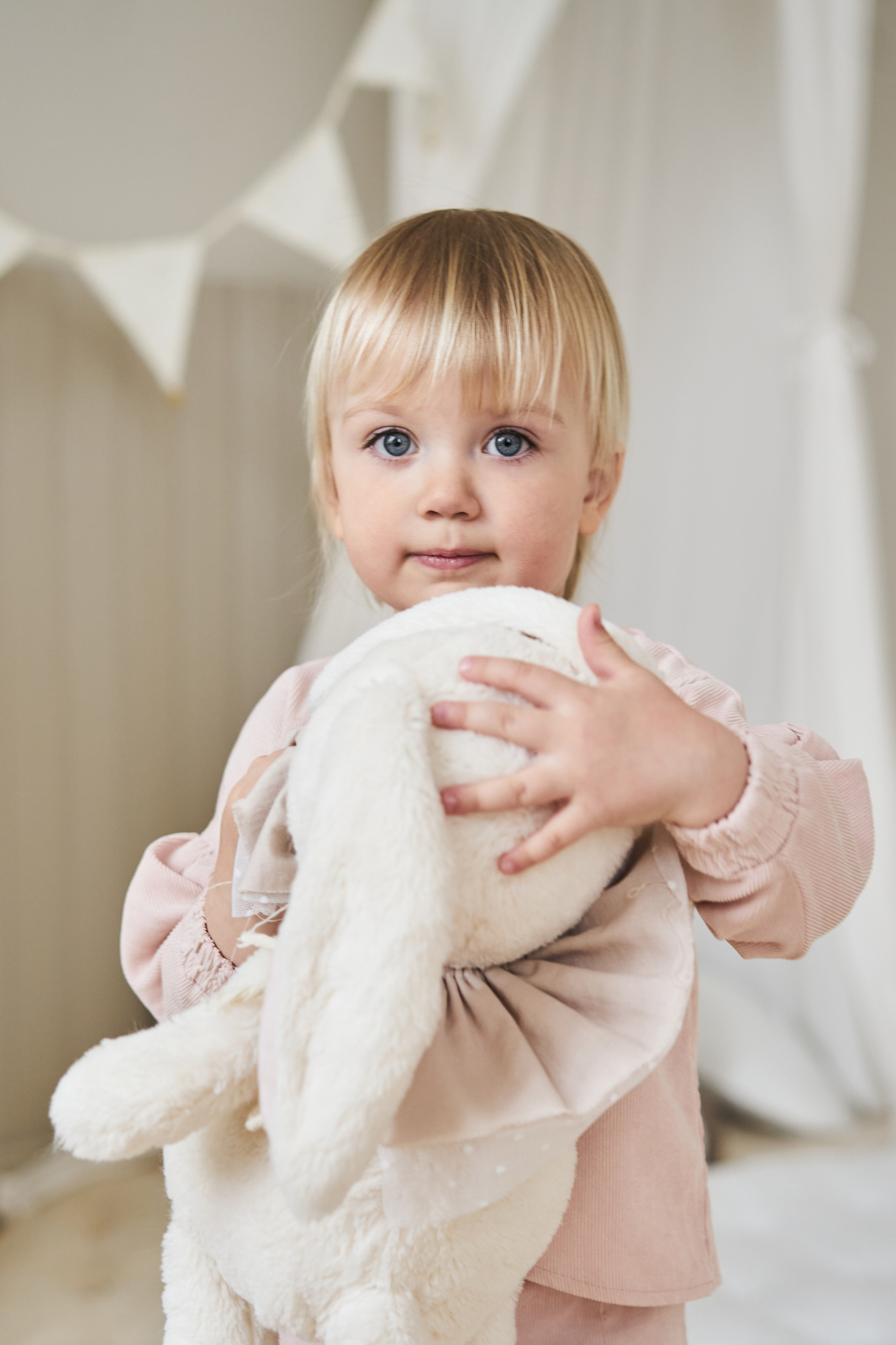 Семейная фотосессия в студии. Фотограф Екатеринбург Кокшарова Александра