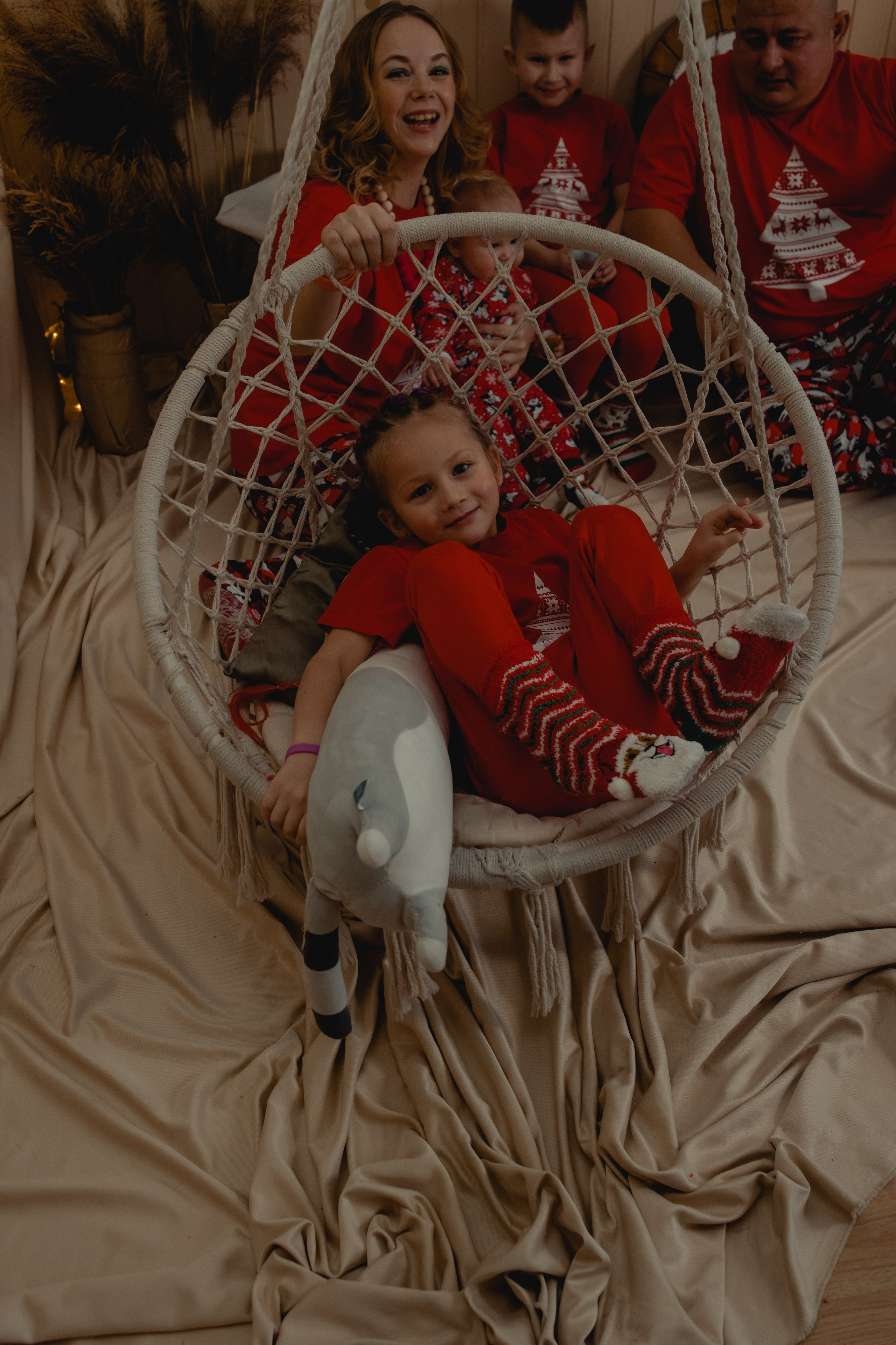 Жанна, веселая семейка. Сказочный фотограф для Вас и Вашей семьи