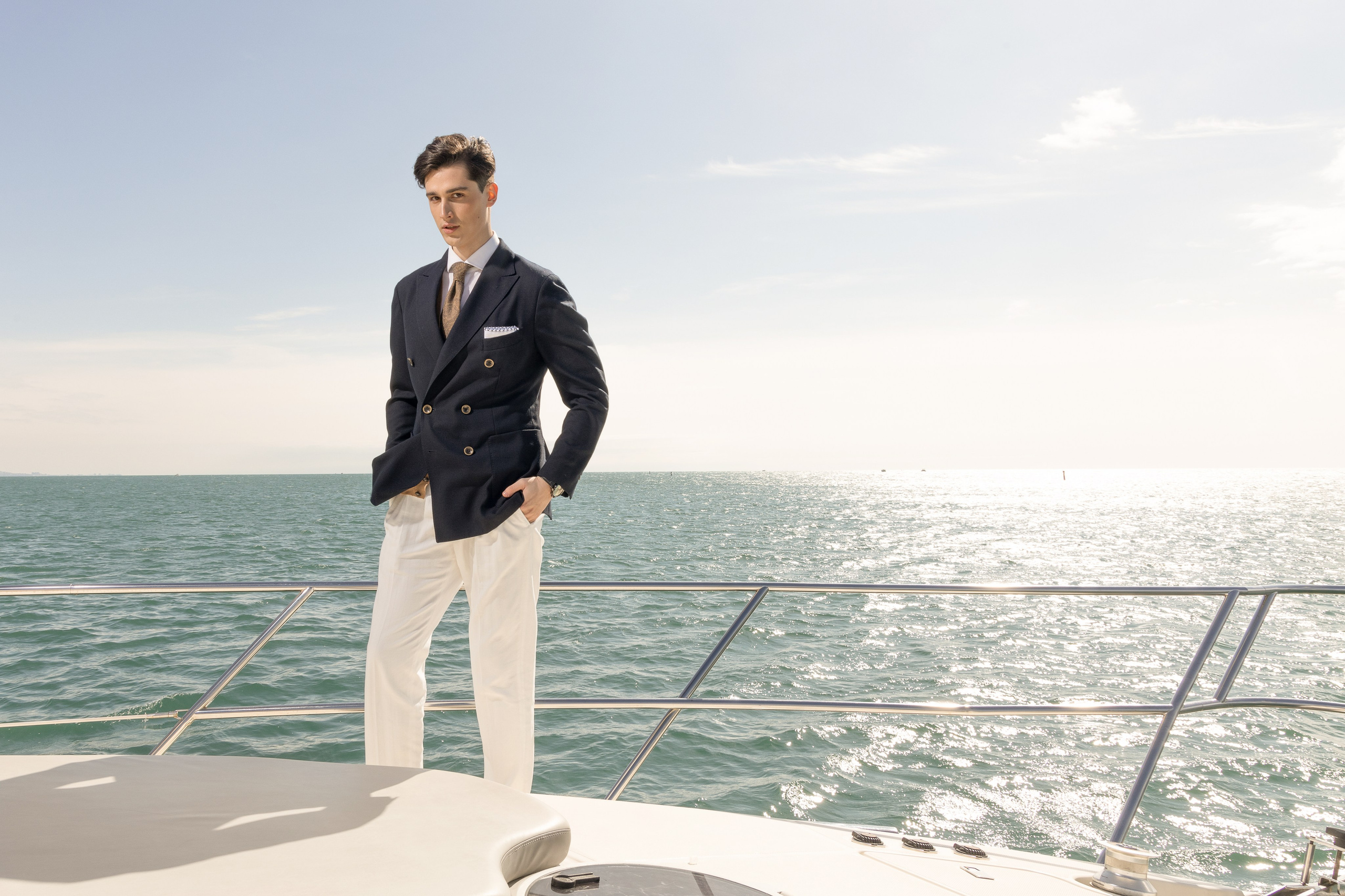 Рекламная съемка В Сочи компейн для "Кашемир и Шелк". Профессиональный фотограф в Сочи Виктор Павлюткин