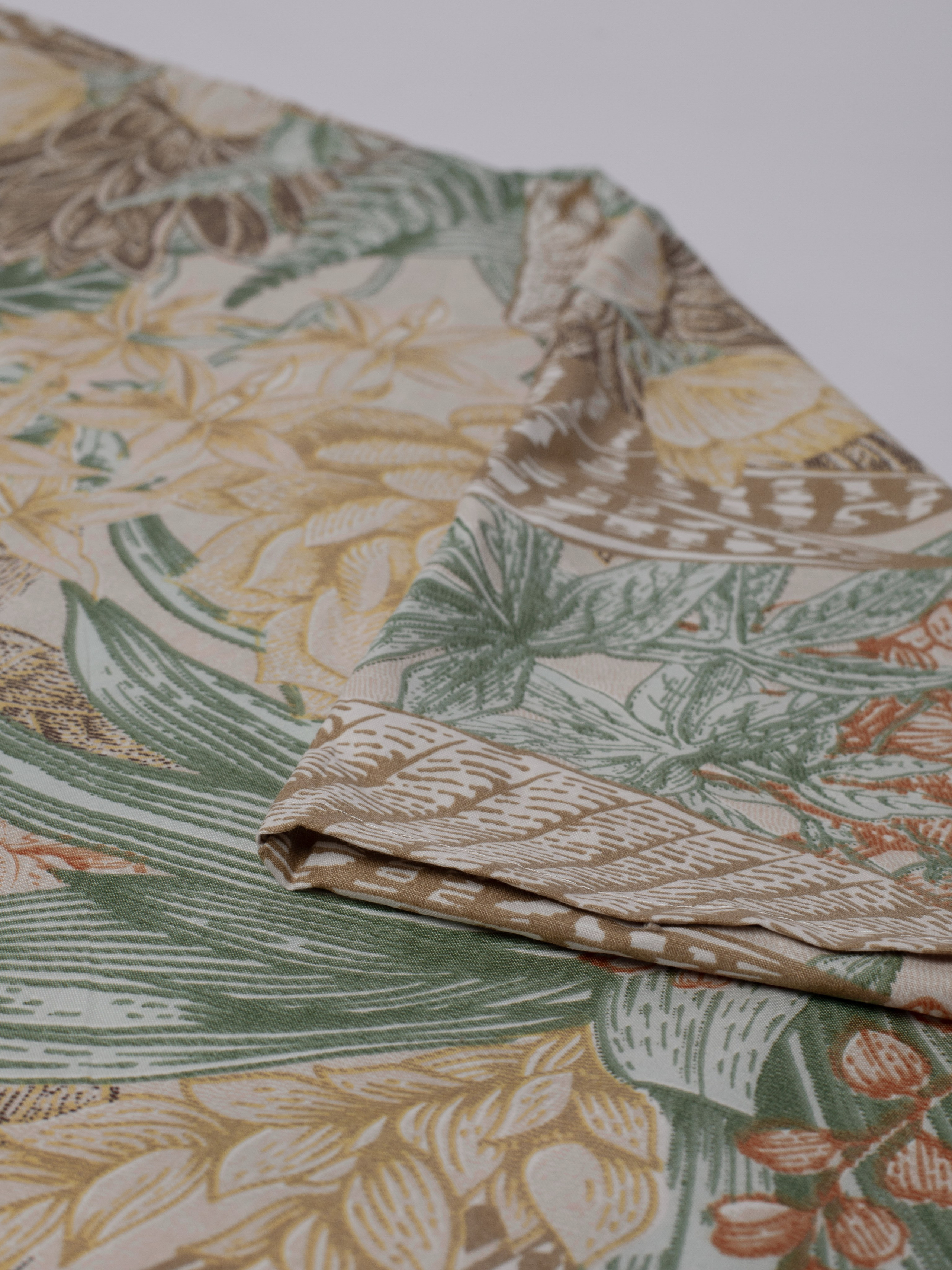 Постельное белье. Фотостудия предметной и модельной съёмки для маркетплейсов