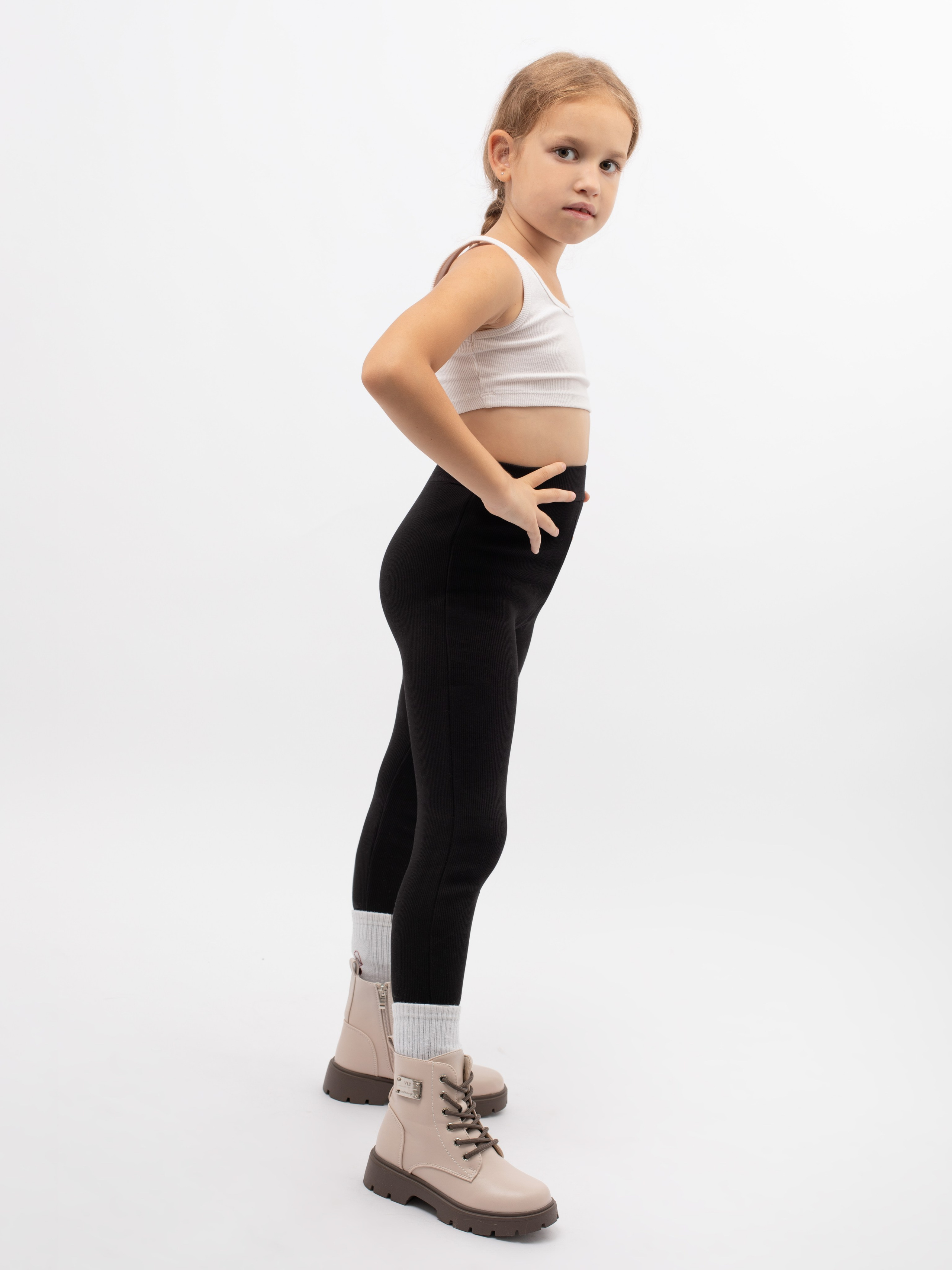 Утепленные лосины. Фотостудия предметной и модельной съёмки для маркетплейсов