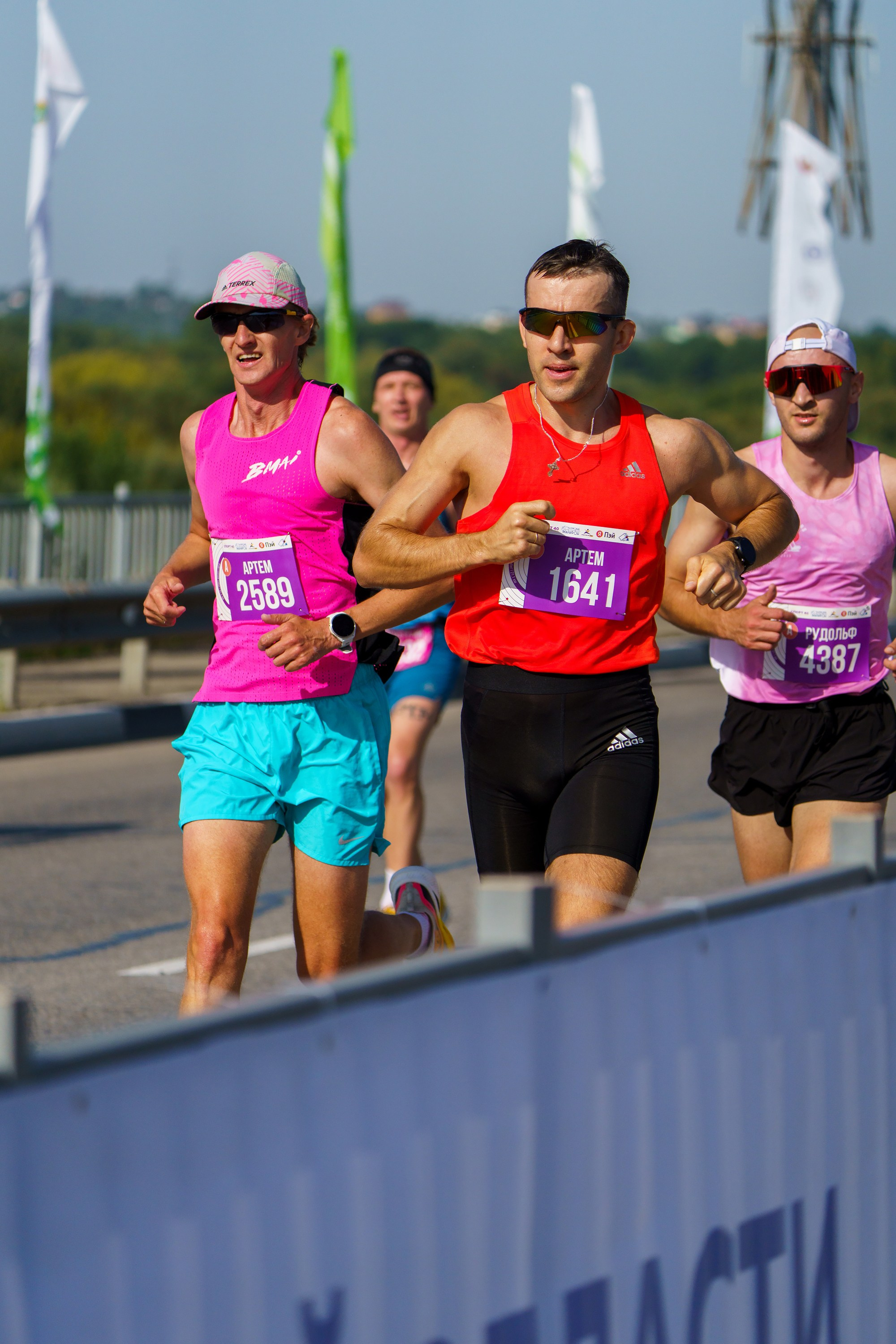 Фотографии Калужский Космический марафон 2025, Взрослые. Фотограф спортивные события, недвижимость, турбизнес