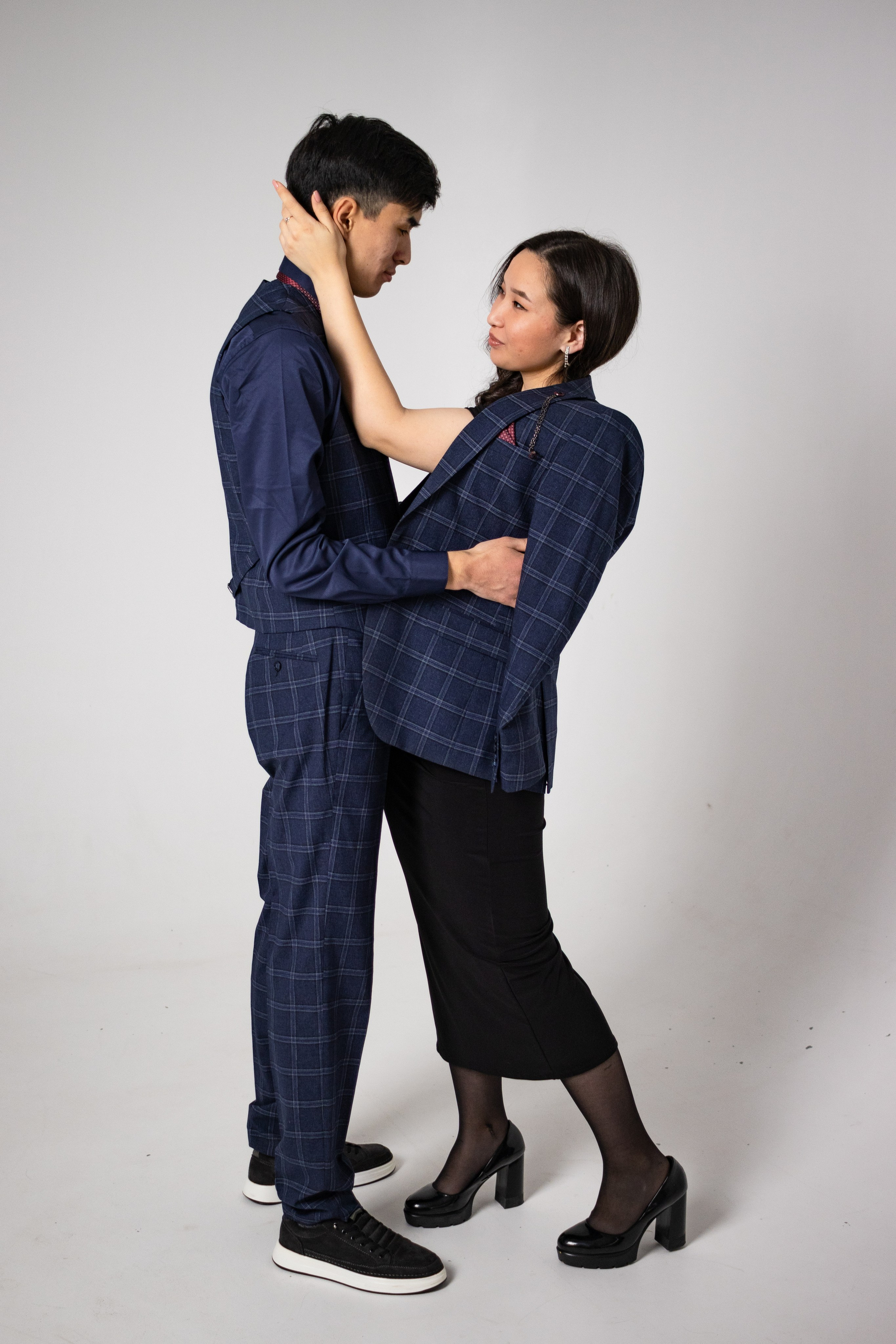 Студийная фотосессия. Фотограф в Астане, индивидуальная, семейная, домашняя фотосессия